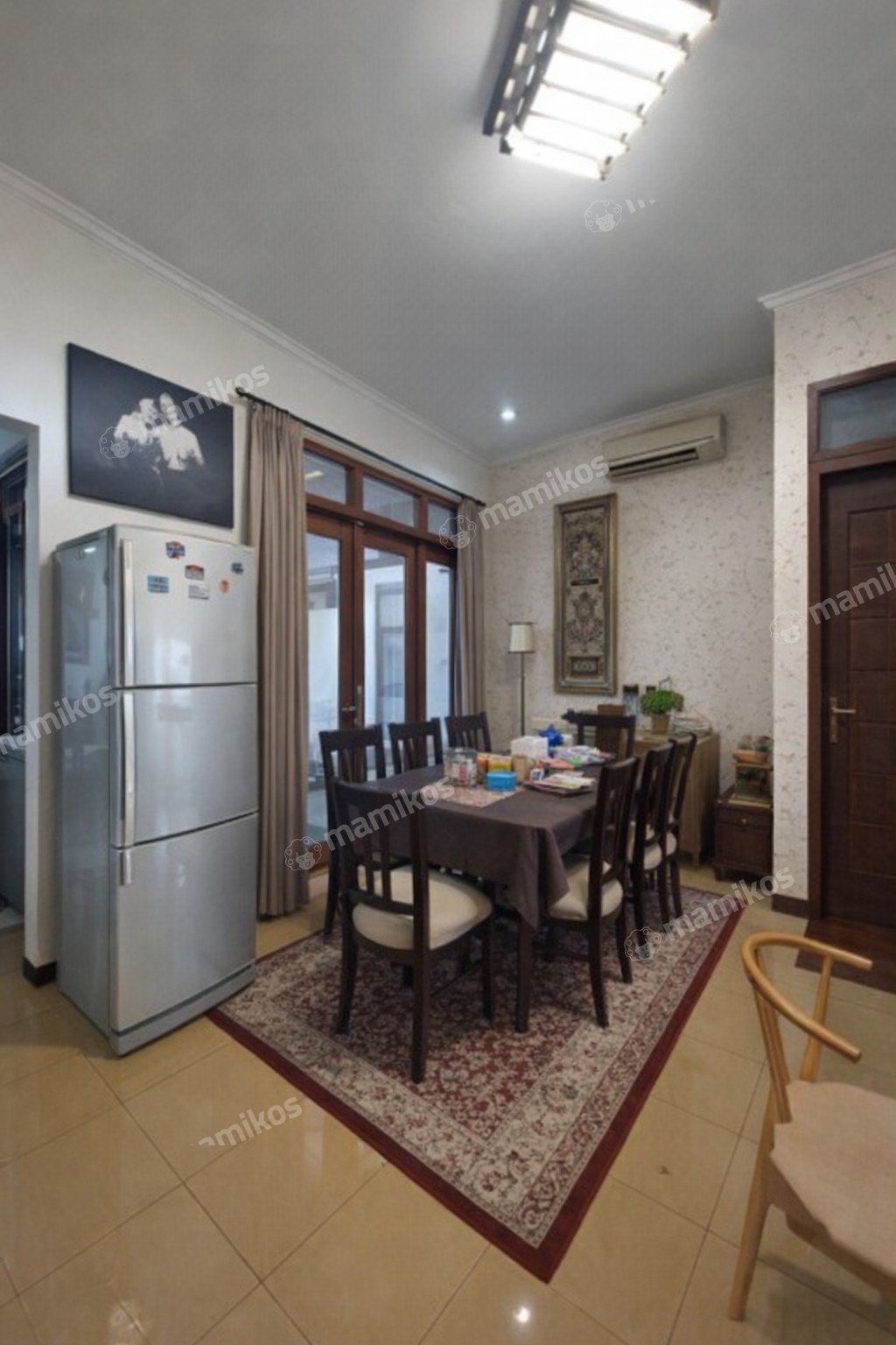 Rumah Sertifikat SHM 5 Kamar Tidur 5 Kamar Mandi Kebayoran Baru Jakarta Selatan - Photo 3