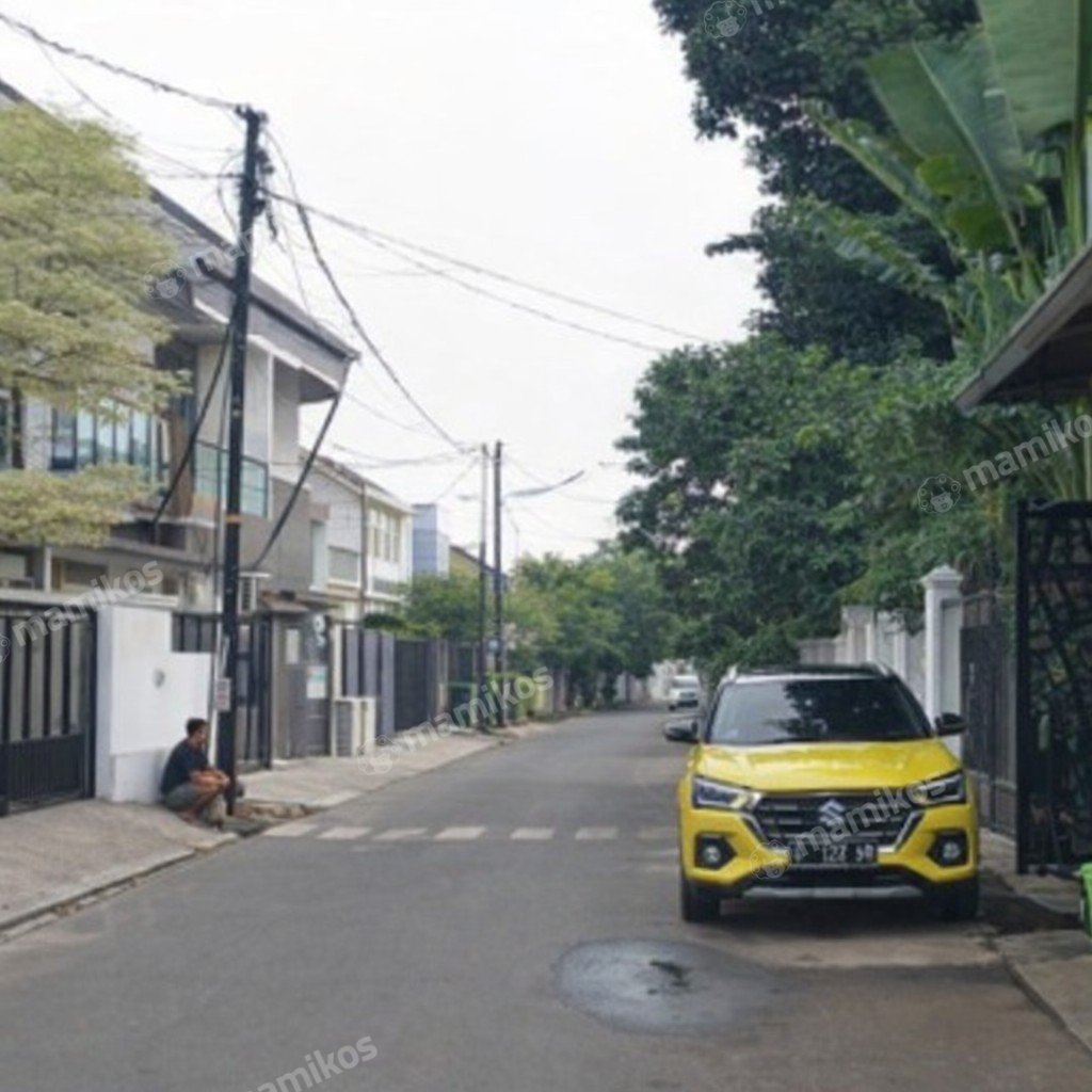 Rumah Sertifikat SHM 3 Kamar Tidur 2 Kamar Mandi Cilandak Jakarta Selatan - Photo 3
