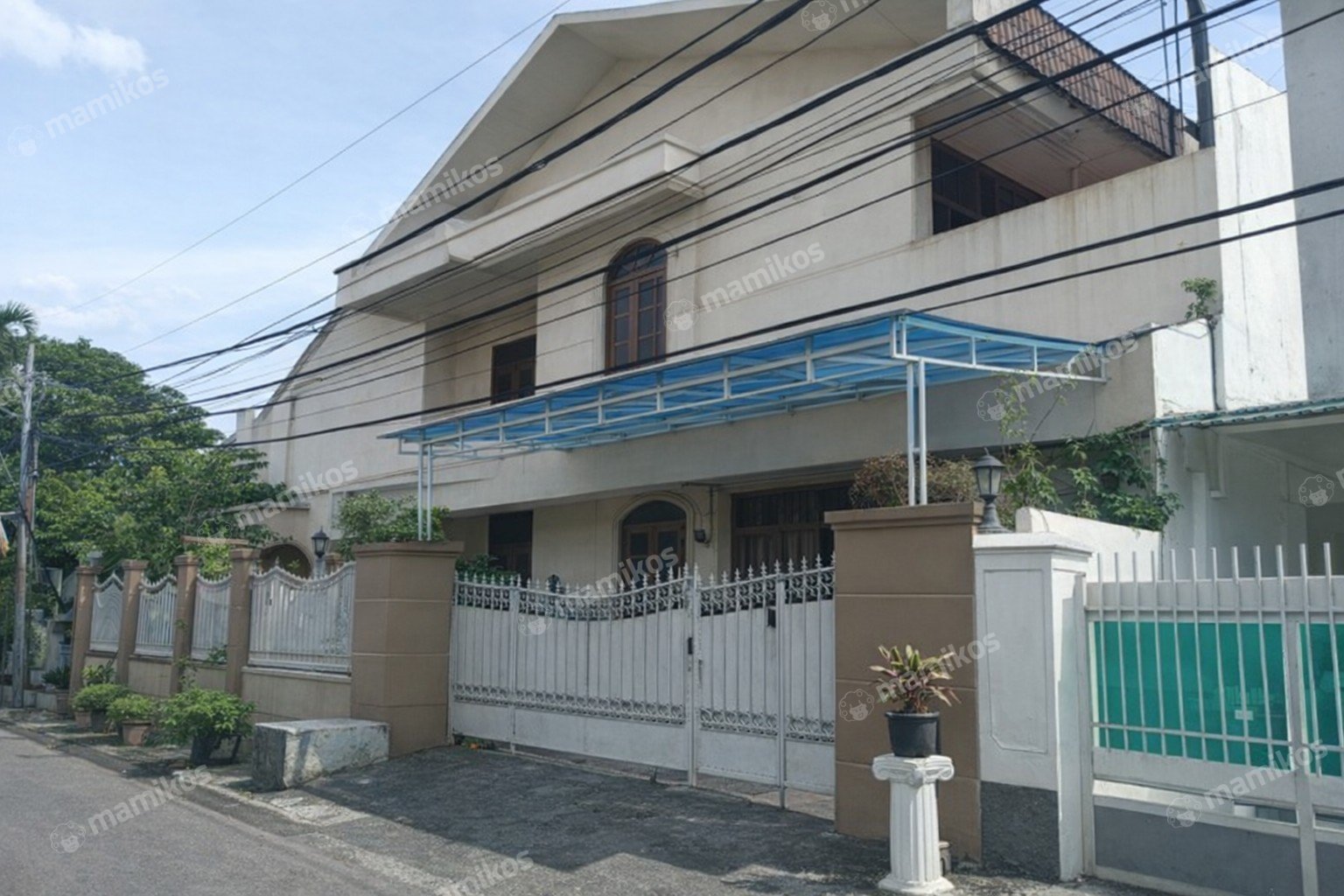 Rumah Sertifikat SHM 5 Kamar Tidur 3 Kamar Mandi Rawamangun Jakarta Timur