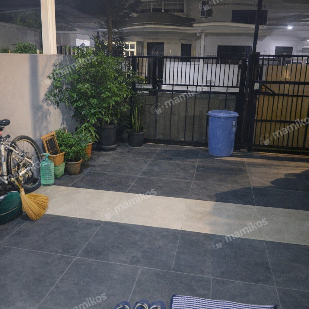 Rumah Sertifikat SHM 4 Kamar Tidur 4 Kamar Mandi Kelapa Gading Jakarta Utara - Photo 2