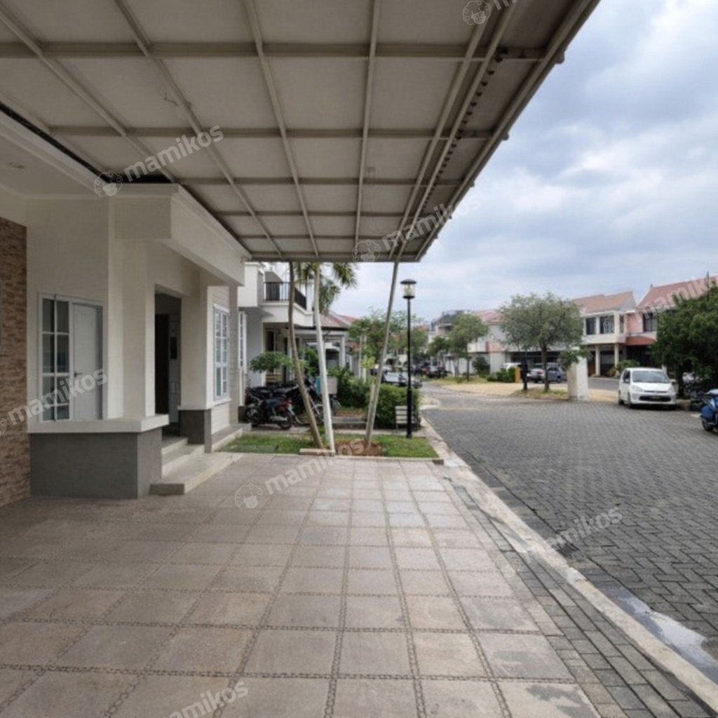 Rumah Sertifikat SHM 7 Kamar Tidur 4 Kamar Mandi Raffles Hills Jakarta Timur - Photo 2