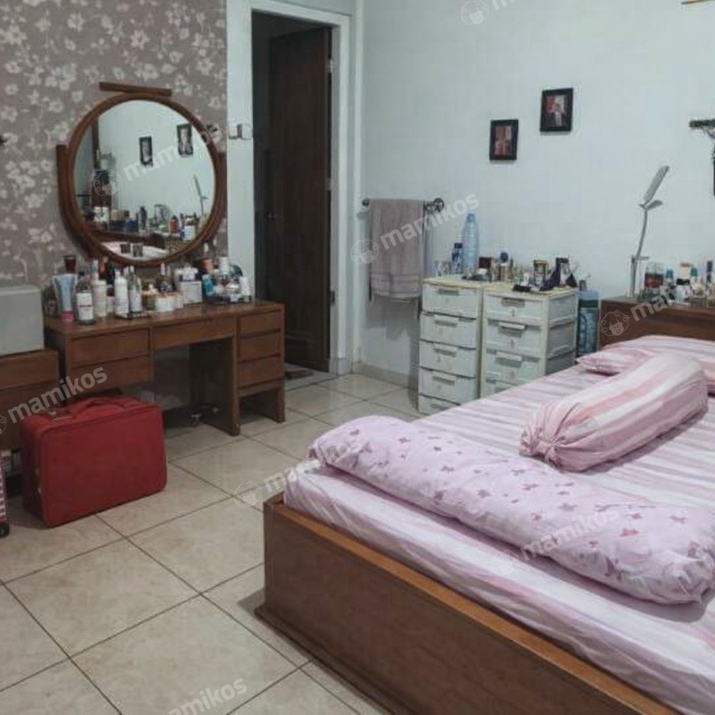 Rumah Sertifikat SHM 4 Kamar Tidur 3 Kamar Mandi Sunrise Garden Jakarta Barat - Photo 3