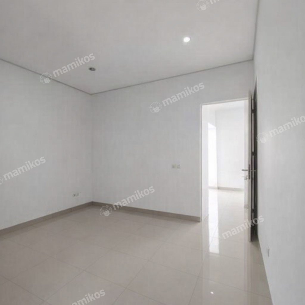 Rumah Sertifikat SHM 3 Kamar Tidur 3 Kamar Mandi Cilandak Jakarta Selatan - Photo 5