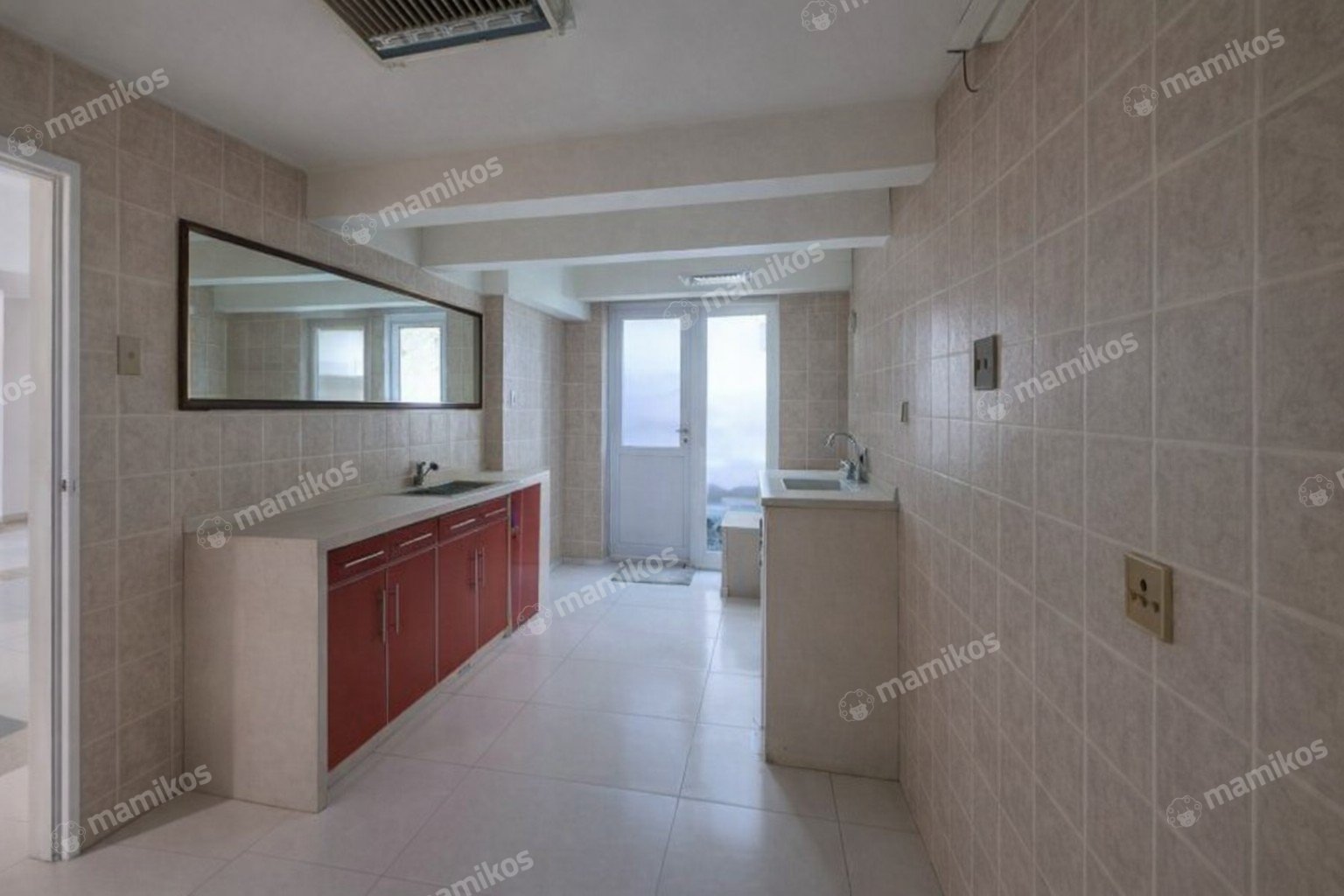 Rumah Sertifikat SHM 4 Kamar Tidur 2 Kamar Mandi Tanjung Duren Jakarta Barat - Photo 3