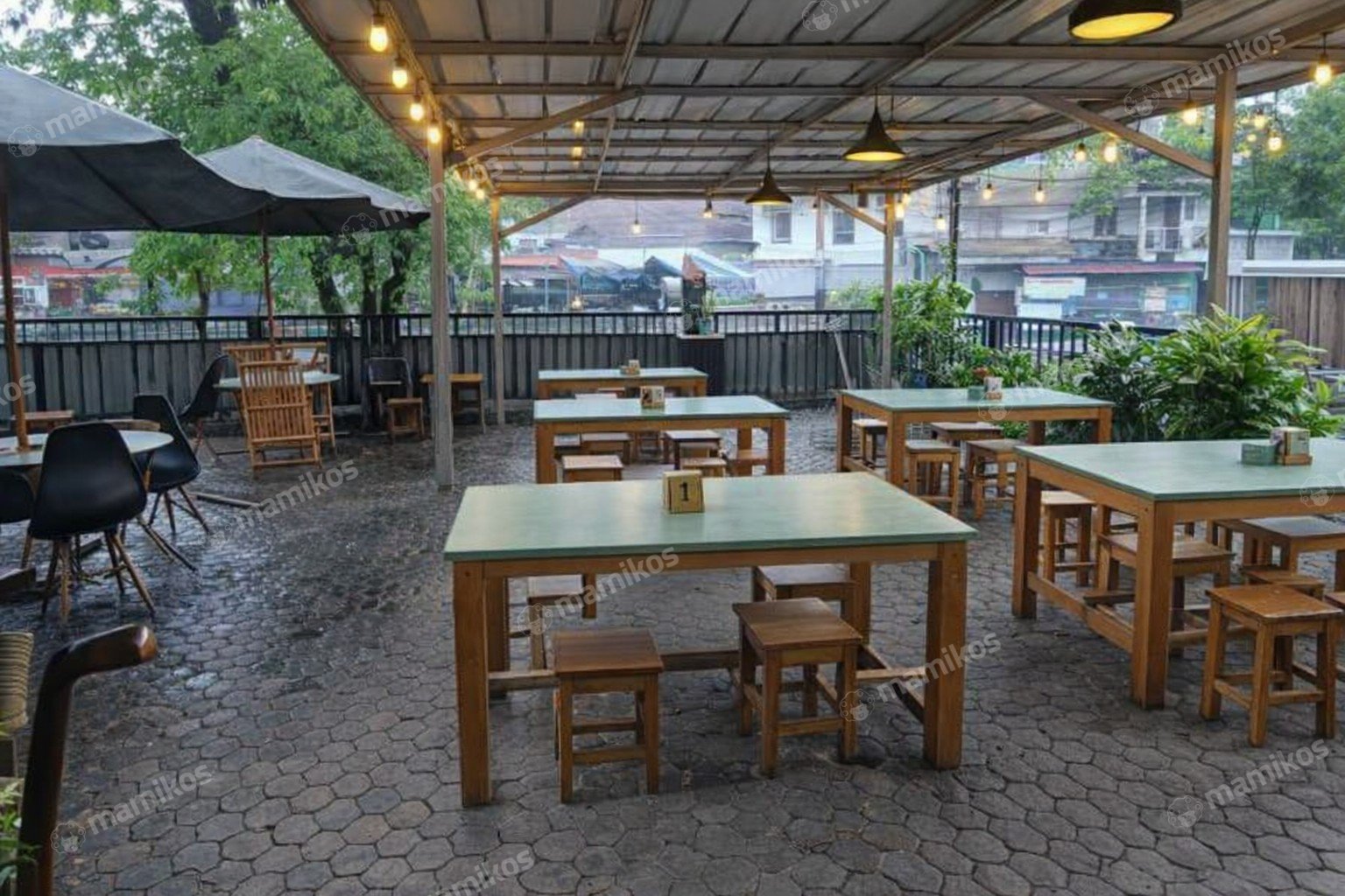 Rumah Sertifikat SHM 5 Kamar Tidur 4 Kamar Mandi Tebet Jakarta Selatan