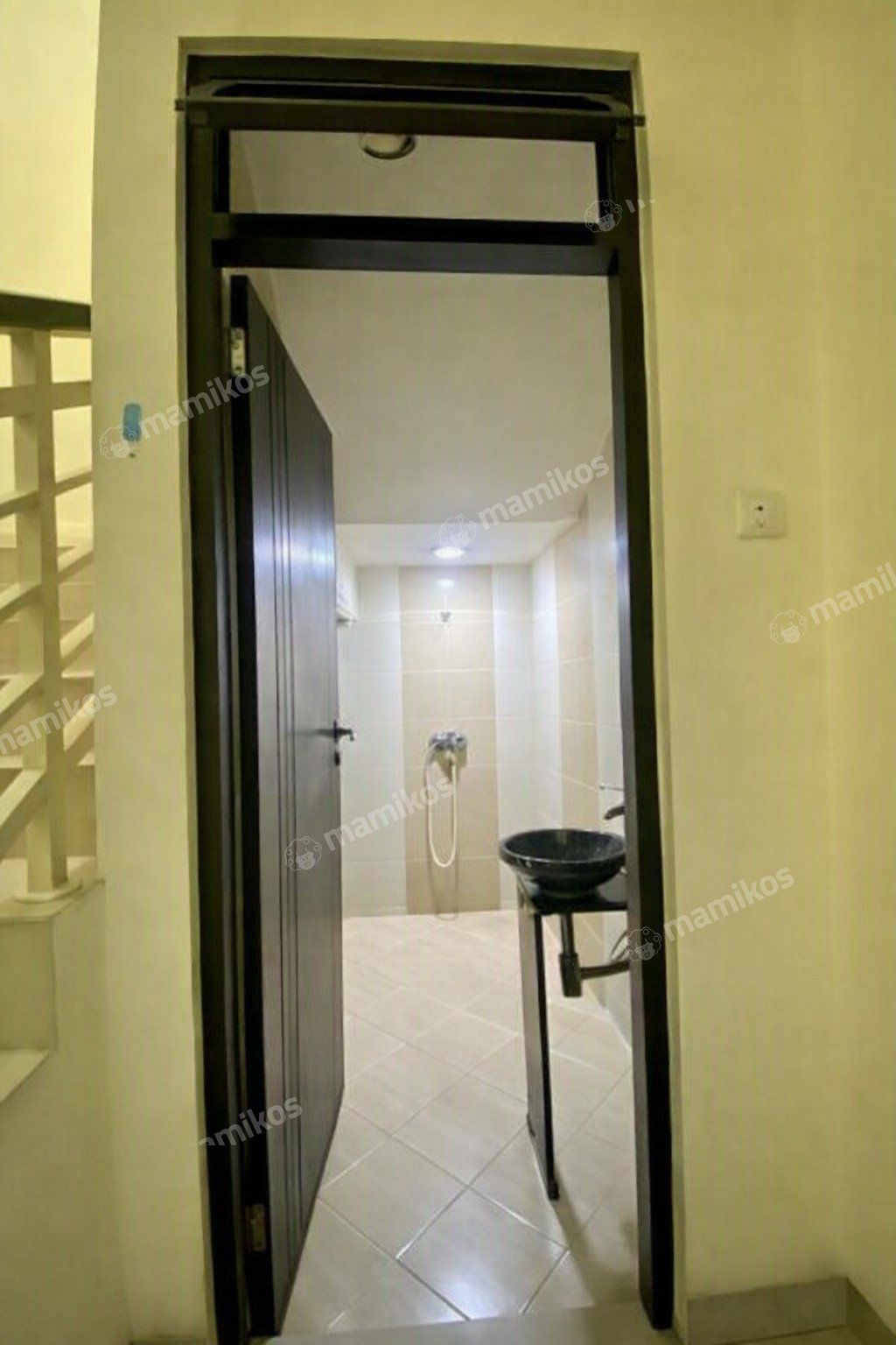 Rumah Sertifikat SHM 5 Kamar Tidur 4 Kamar Mandi Kelapa Gading Jakarta Utara - Photo 3