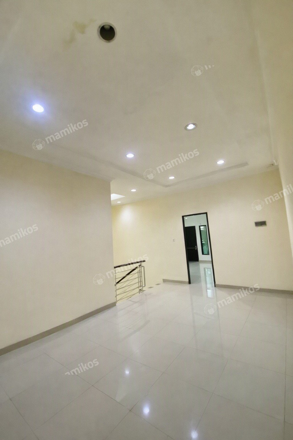 Rumah Sertifikat SHM 5 Kamar Tidur 4 Kamar Mandi Kelapa Gading Jakarta Utara - Photo 4