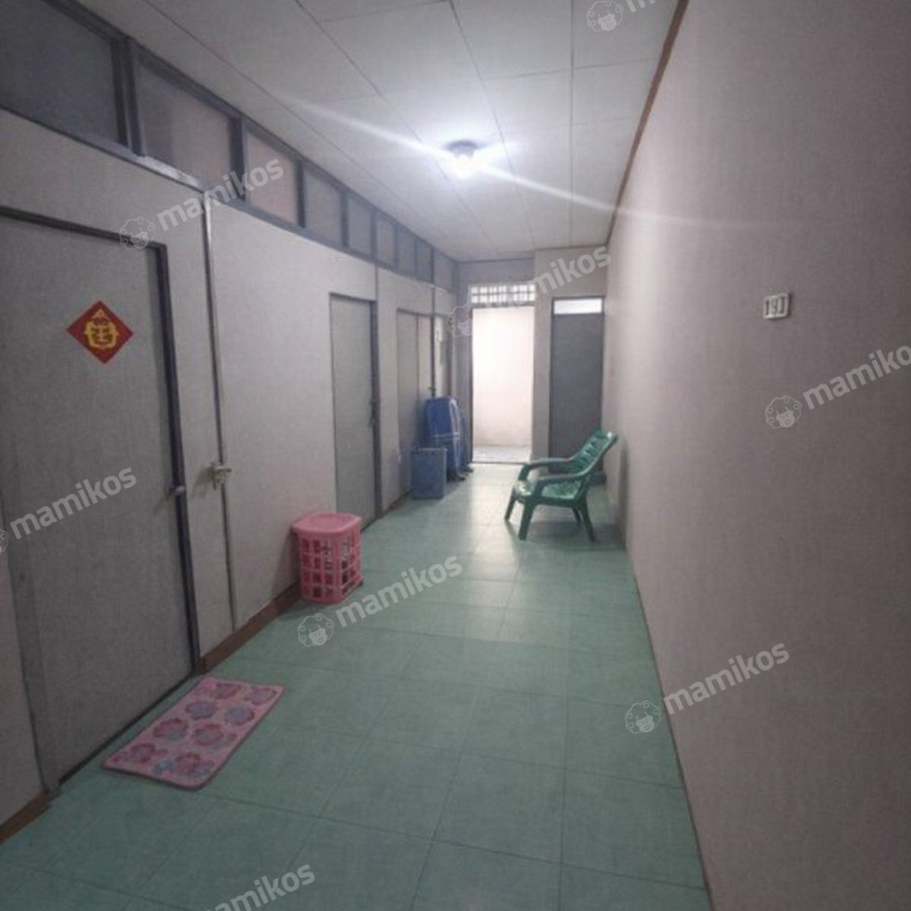 Rumah Sertifikat SHM 6 Kamar Tidur 2 Kamar Mandi Tomang Jakarta Barat - Photo 3