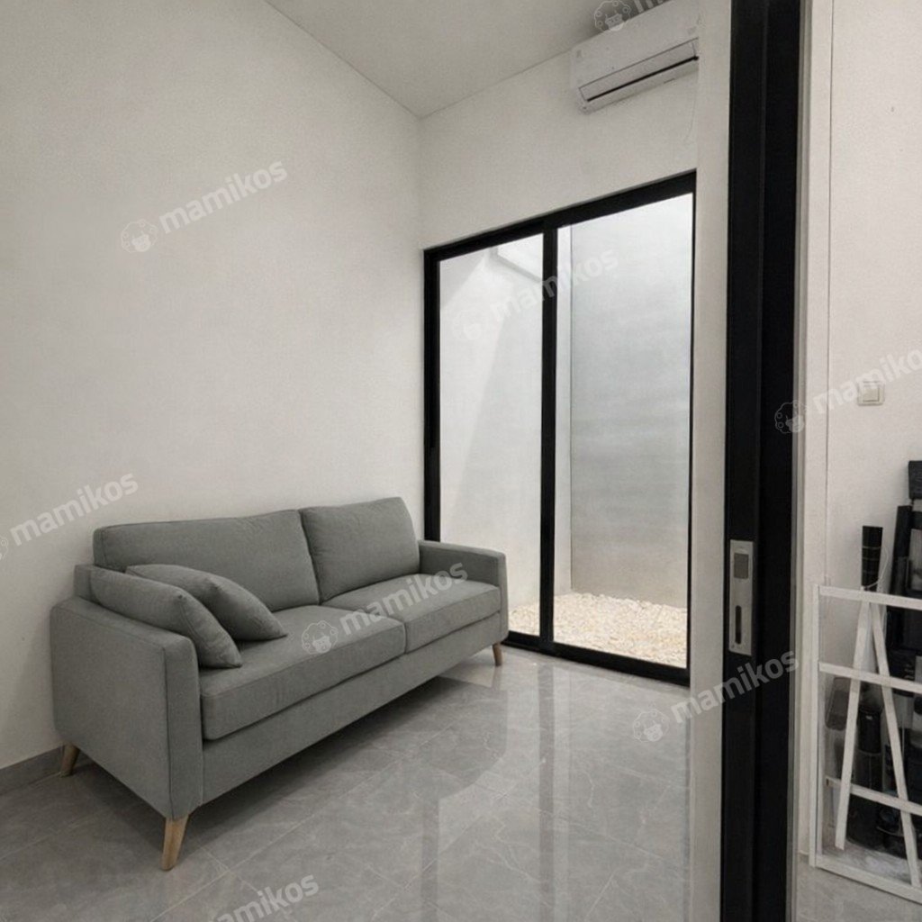 Rumah Sertifikat SHM 4 Kamar Tidur 3 Kamar Mandi Duri Kosambi Jakarta Barat - Photo 2