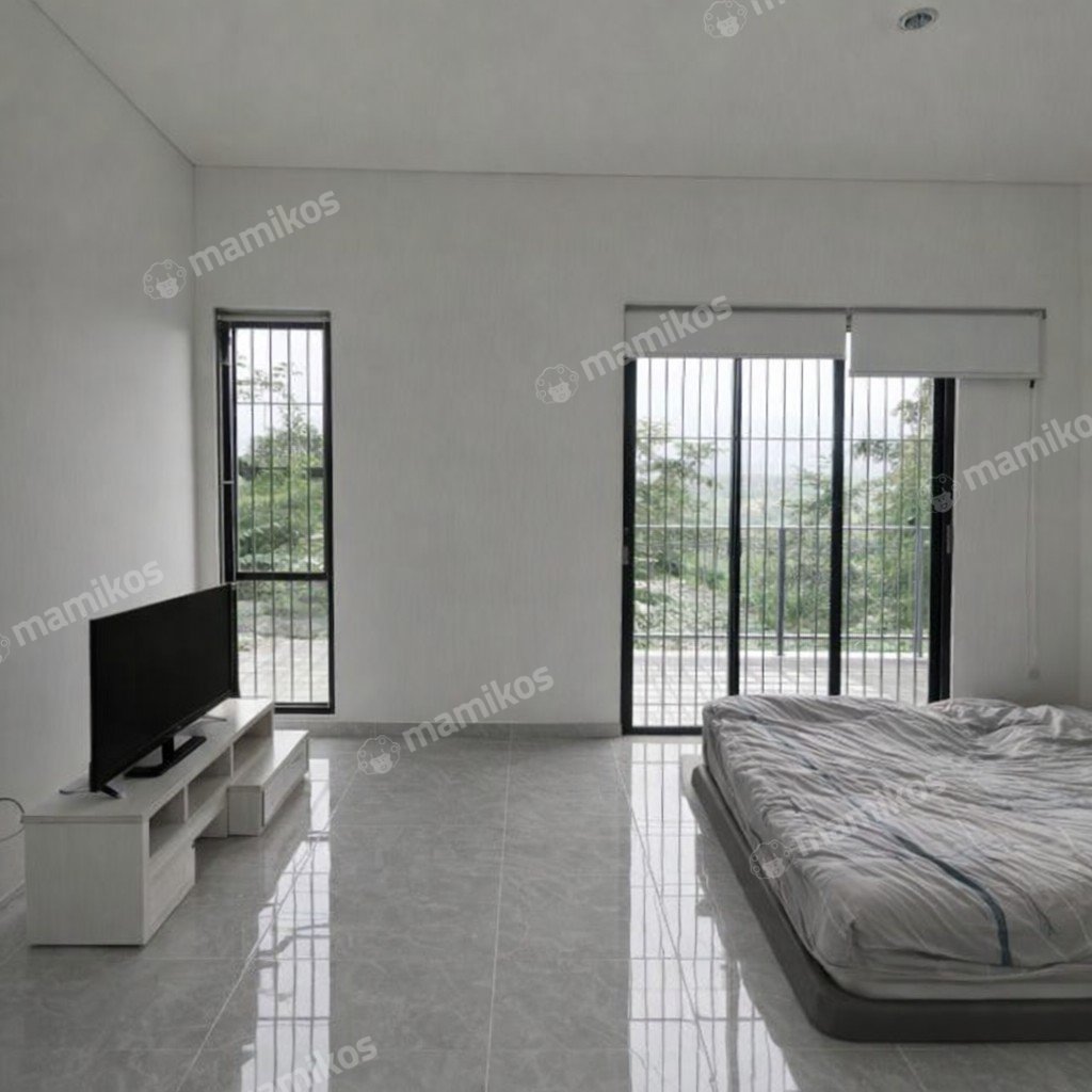 Rumah Sertifikat SHM 4 Kamar Tidur 3 Kamar Mandi Duri Kosambi Jakarta Barat - Photo 3