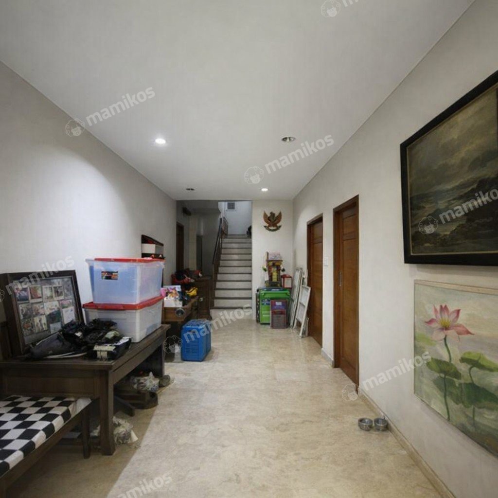 Rumah Sertifikat SHM 5 Kamar Tidur 4 Kamar Mandi Cilandak Jakarta Selatan - Photo 5