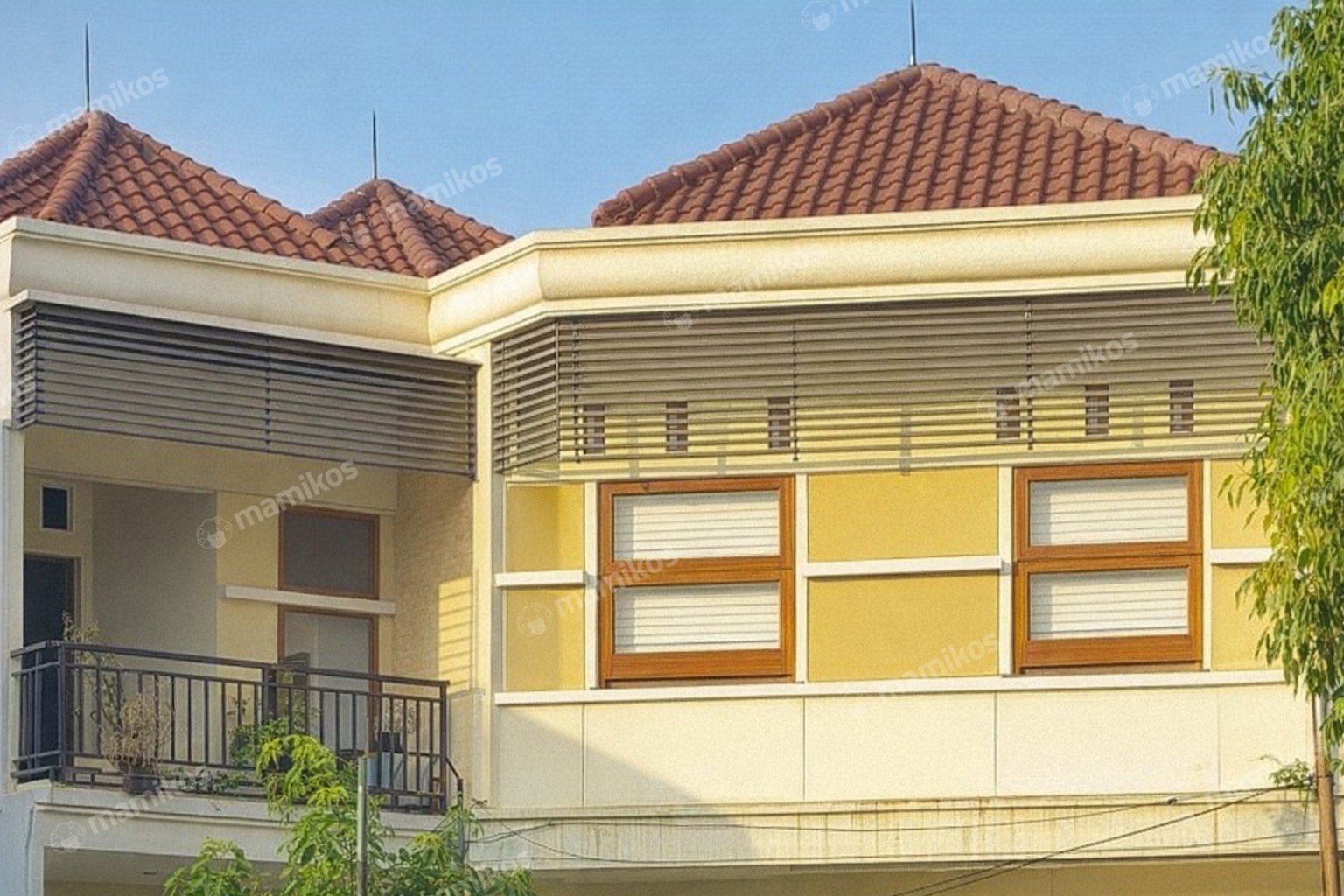 Rumah Sertifikat SHM 7 Kamar Tidur 5 Kamar Mandi Raffles Hills Jakarta Timur