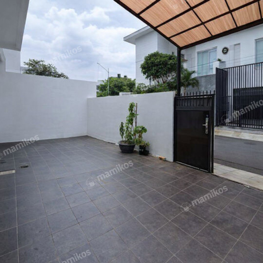 Rumah Sertifikat SHM 4 Kamar Tidur 3 Kamar Mandi Permata Buana Jakarta Barat - Photo 3