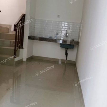 Rumah Sertifikat SHM 2 Kamar Tidur 2 Kamar Mandi Cempaka Putih Jakarta Pusat - Photo 2