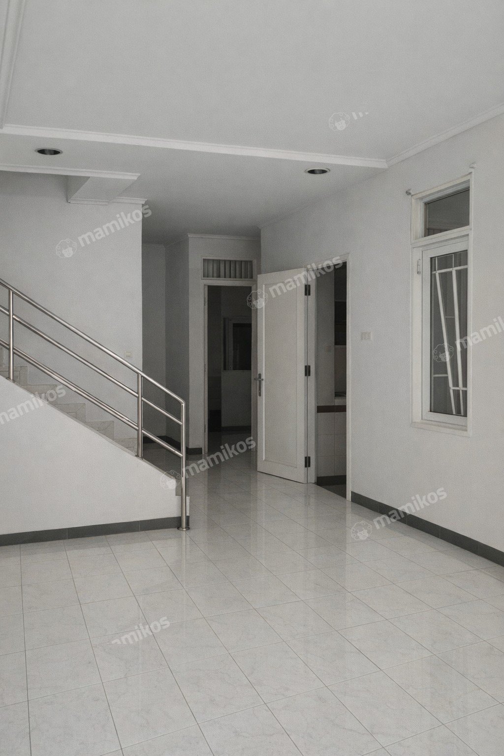 Rumah Sertifikat SHM 4 Kamar Tidur 3 Kamar Mandi Joglo Jakarta Barat - Photo 3