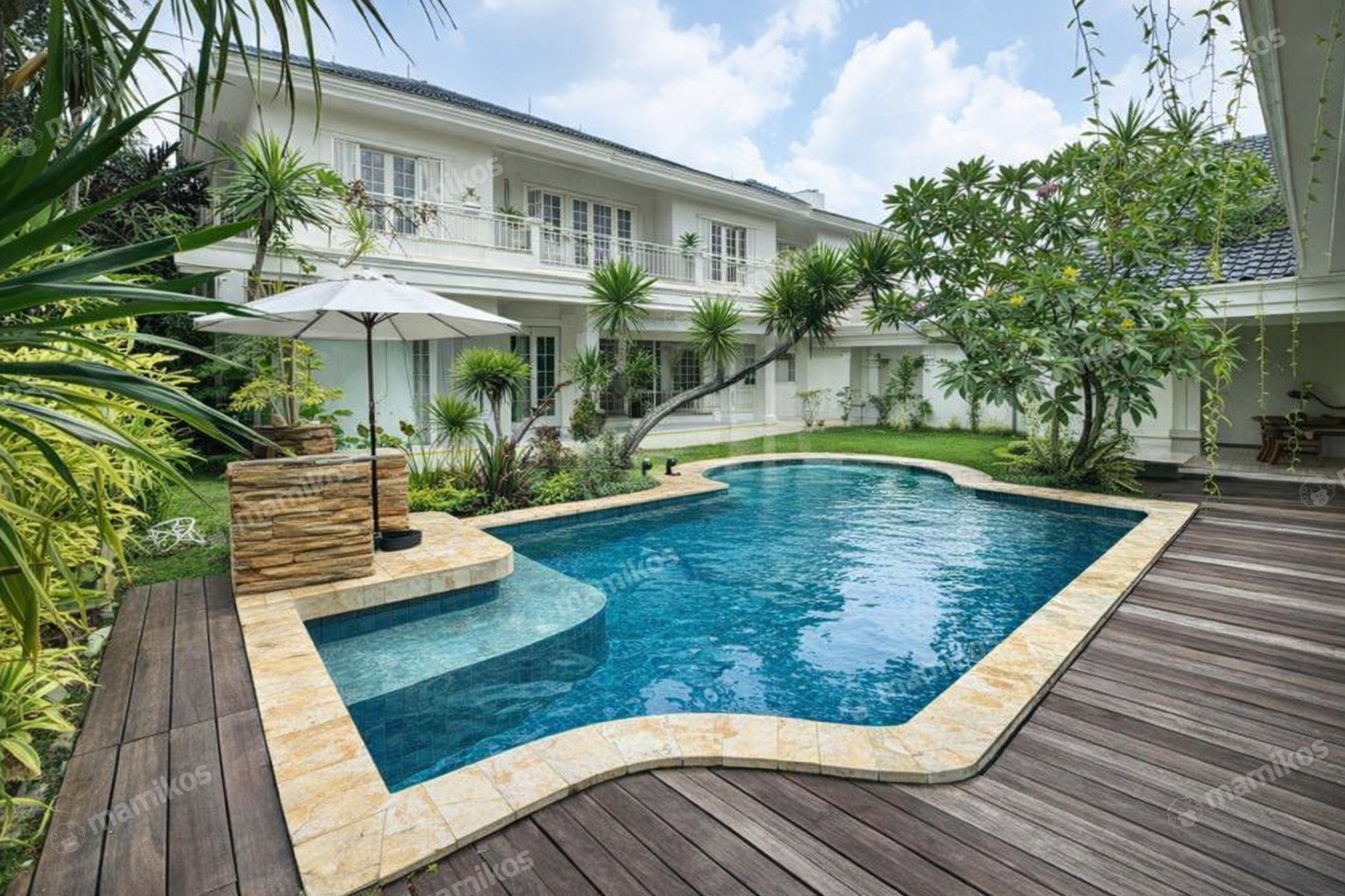 Rumah Sertifikat SHM 5 Kamar Tidur 5 Kamar Mandi Cilandak Jakarta Selatan