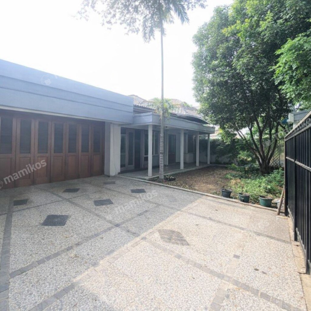 Rumah Sertifikat SHM 4 Kamar Tidur 3 Kamar Mandi Pondok Indah Jakarta Selatan - Photo 2