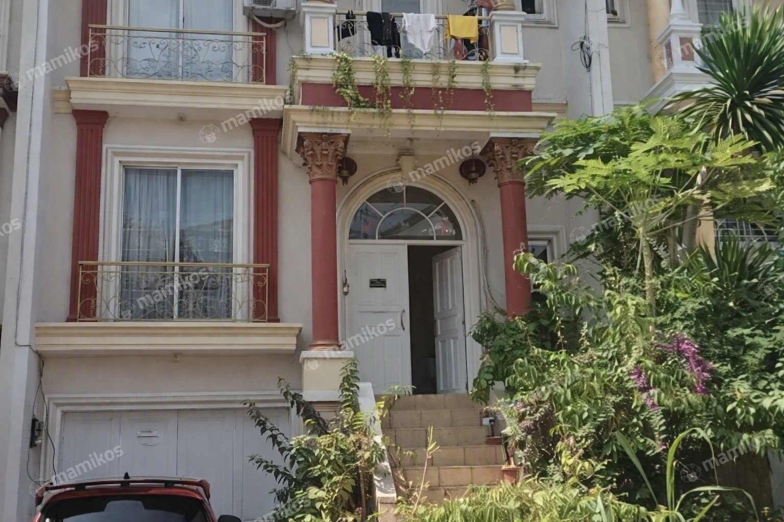 Rumah Sertifikat HGB 3 Lantai Pantai Indah Kapuk Jakarta Utara