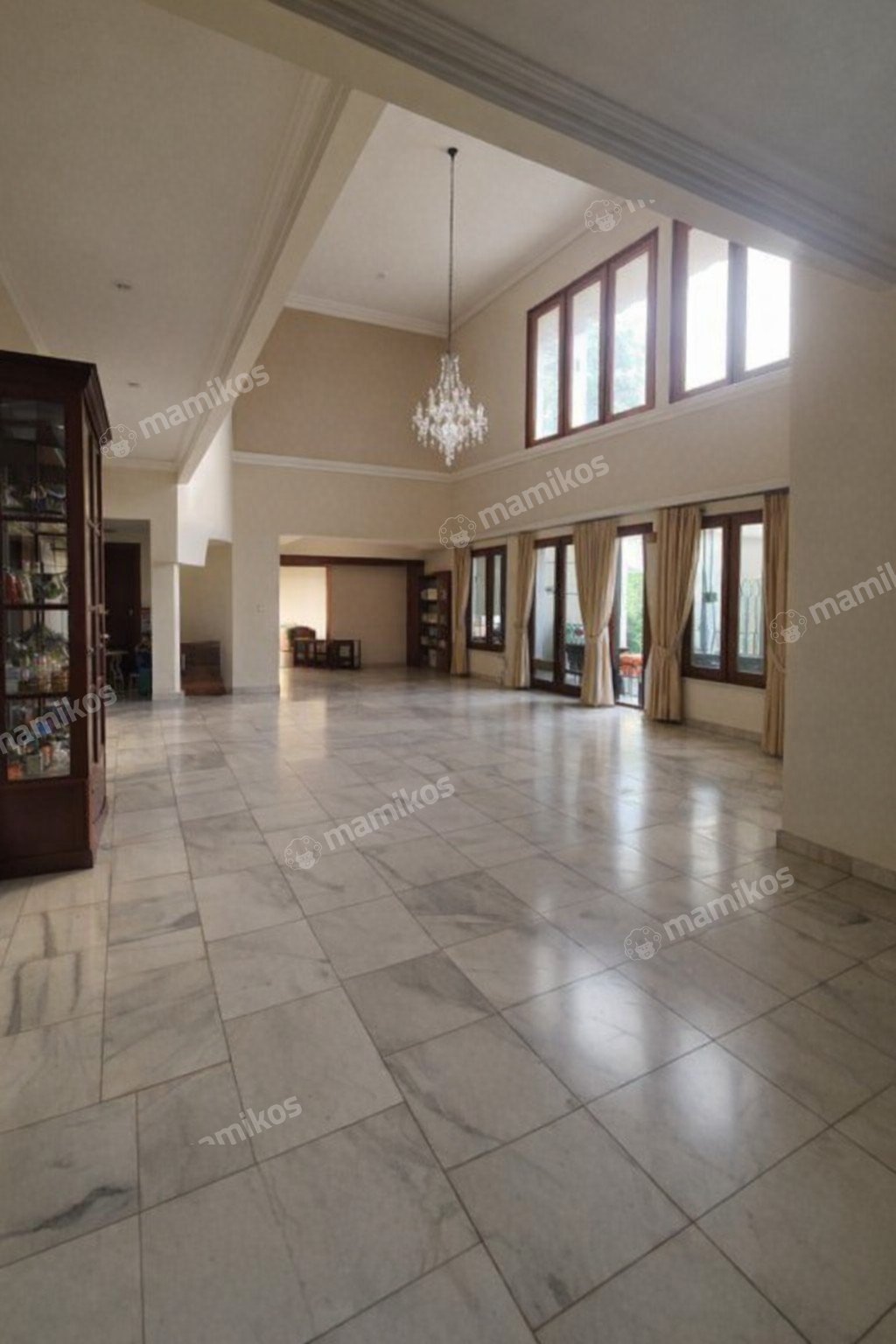 Rumah Sertifikat SHM 6 Kamar Tidur 5 Kamar Mandi Cilandak Jakarta Selatan - Photo 4
