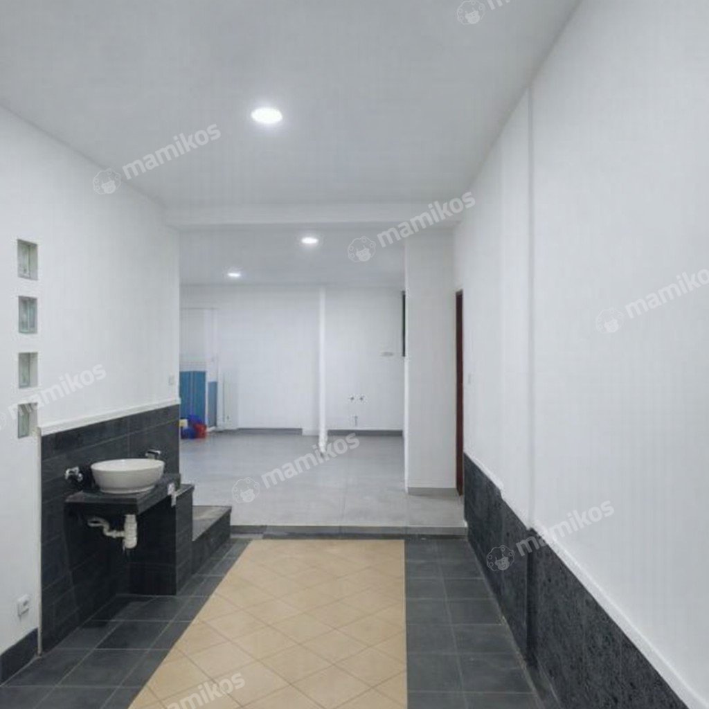 Rumah Sertifikat SHM 3 Kamar Tidur 3 Kamar Mandi Kelapa Gading Jakarta Utara - Photo 2