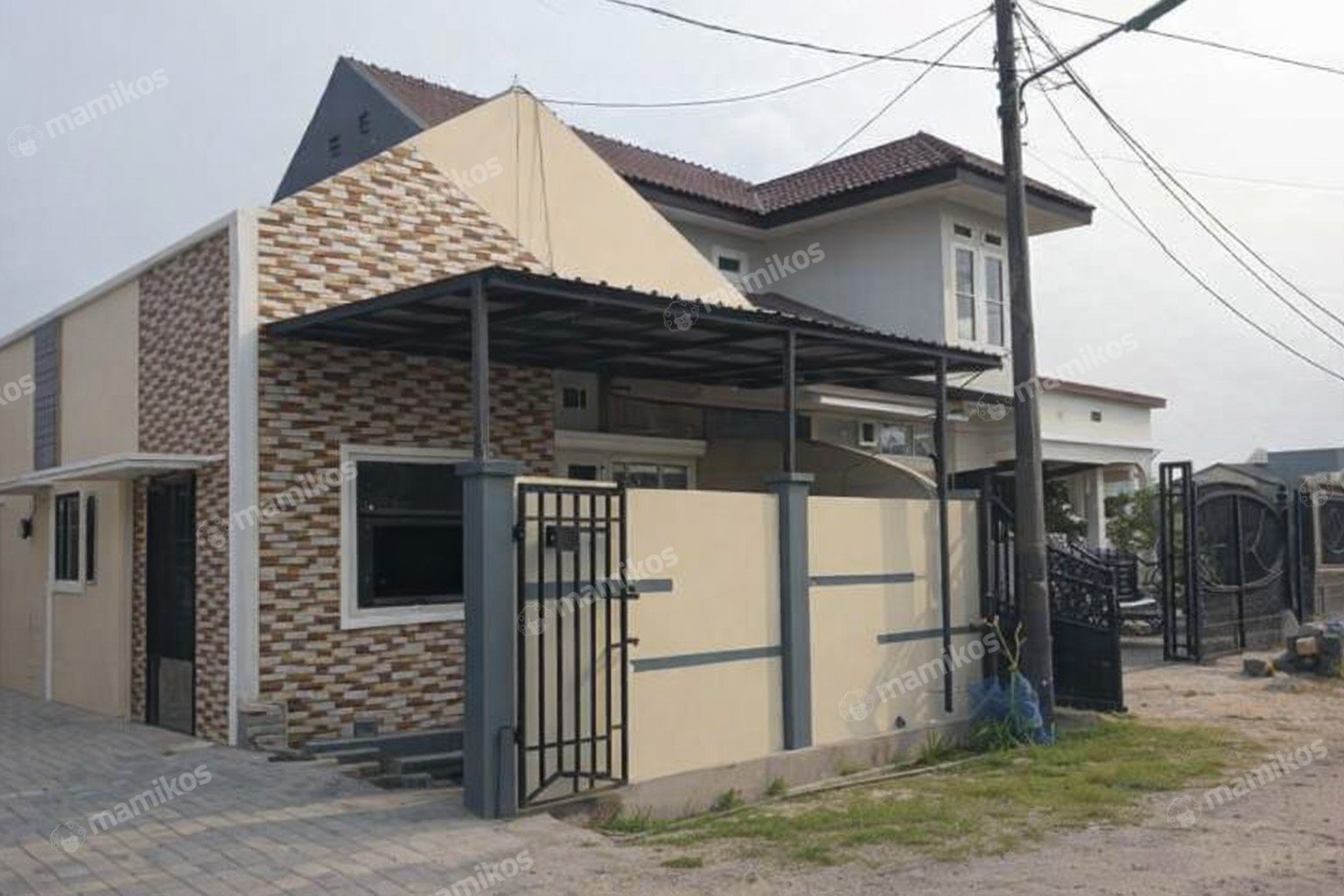 Rumah Sertifikat SHM 3 Kamar Tidur 2 Kamar Mandi Penggilingan Jakarta Timur