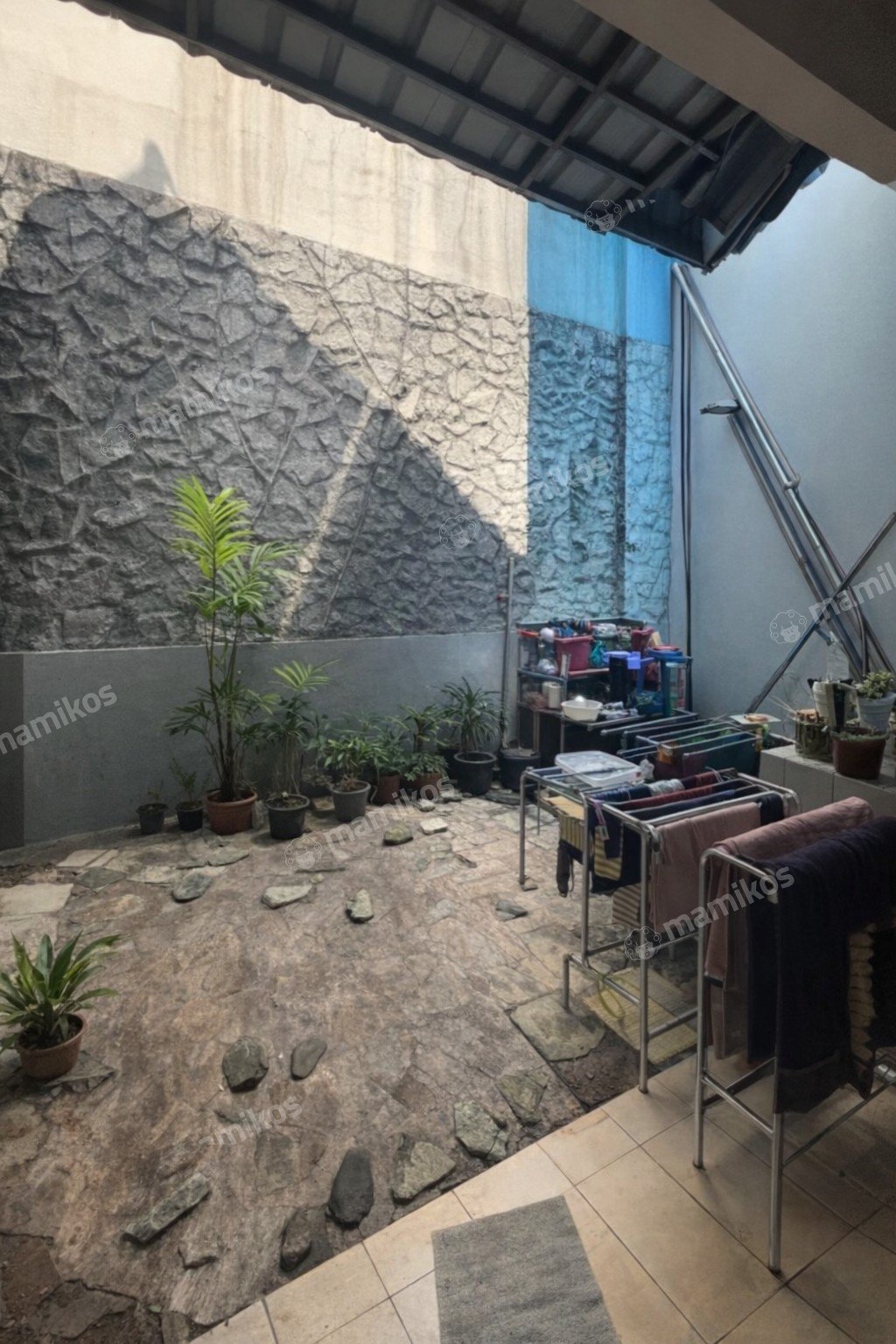 Rumah Sertifikat SHM 3 Kamar Tidur 3 Kamar Mandi Pondok Indah Jakarta Selatan - Photo 4