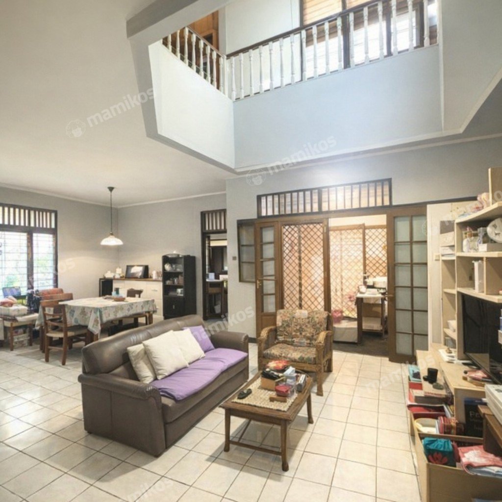 Rumah Sertifikat SHM 3 Kamar Tidur 3 Kamar Mandi Pondok Indah Jakarta Selatan - Photo 5