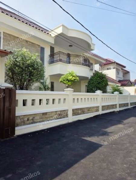 Rumah Sertifikat SHM 6 Kamar Tidur 5 Kamar Mandi Cinere Depok - Photo 2
