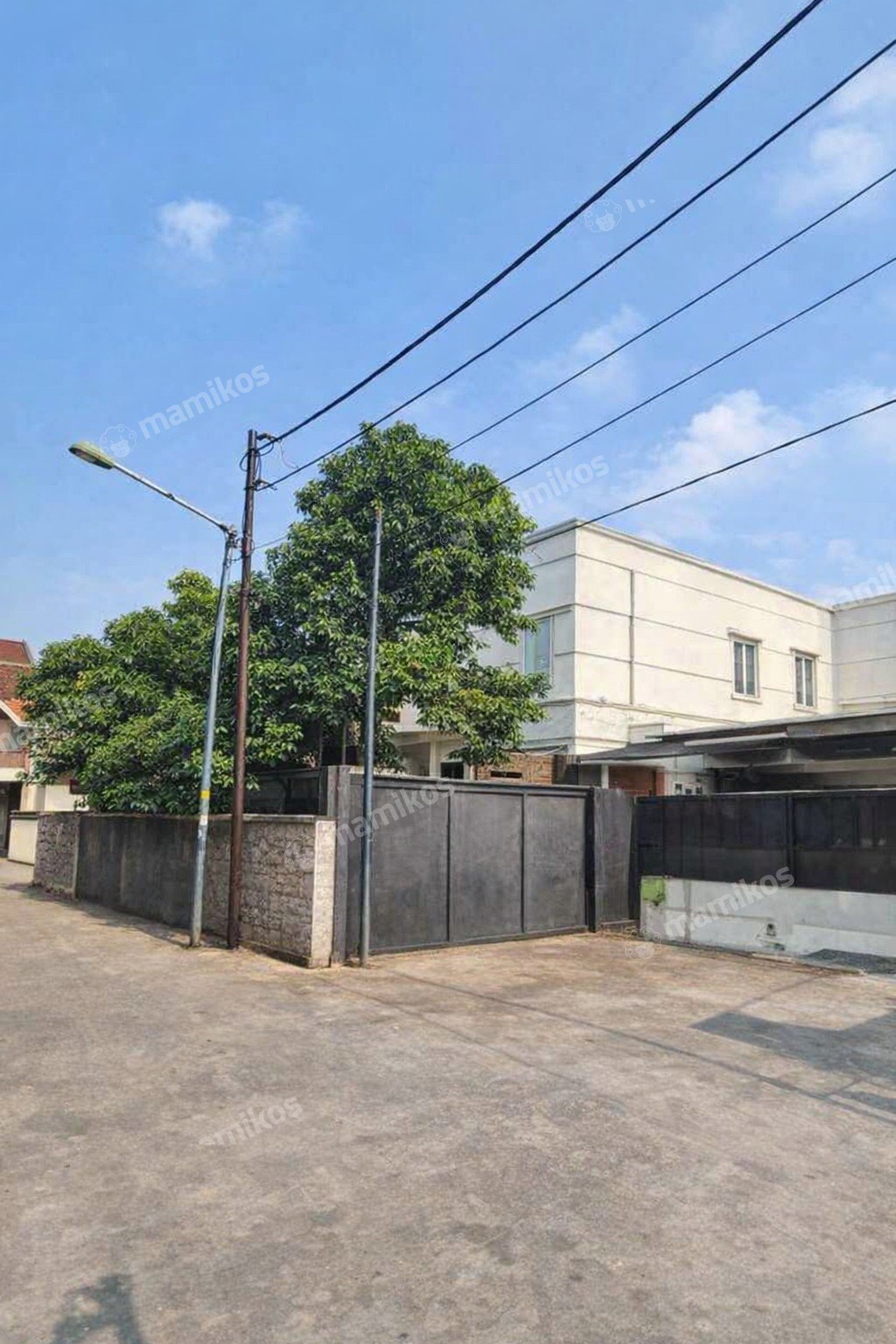 Rumah Sertifikat SHM 6 Kamar Tidur 3 Kamar Mandi Cibubur Jakarta Timur - Photo 4