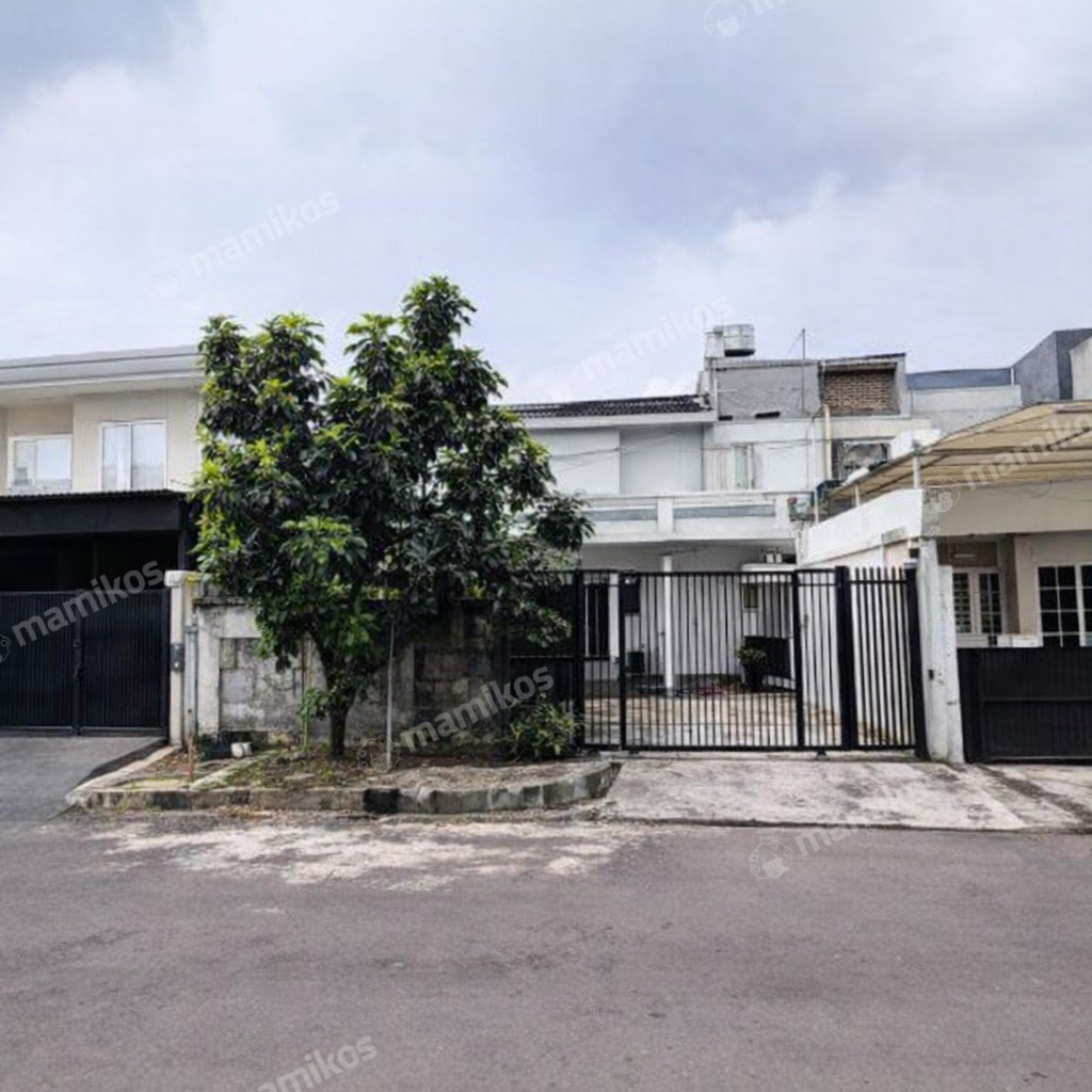 Rumah Sertifikat SHM 4 Kamar Tidur 2 Kamar Mandi Intercon Jakarta Barat - Photo 3