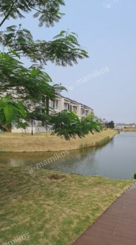 Rumah 4 Kamar Tidur 4 Kamar Mandi 2 Lantai Pantai Indah Kapuk 2 Jakarta Utara - Photo 3