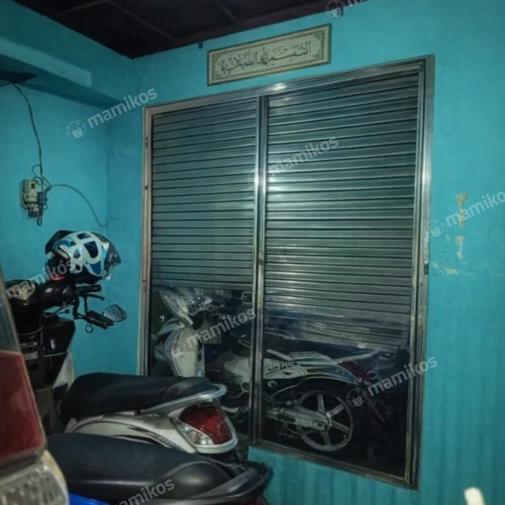 Rumah Sertifikat SHM 3 Kamar Tidur 3 Kamar Mandi Daan Mogot Jakarta Barat - Photo 3