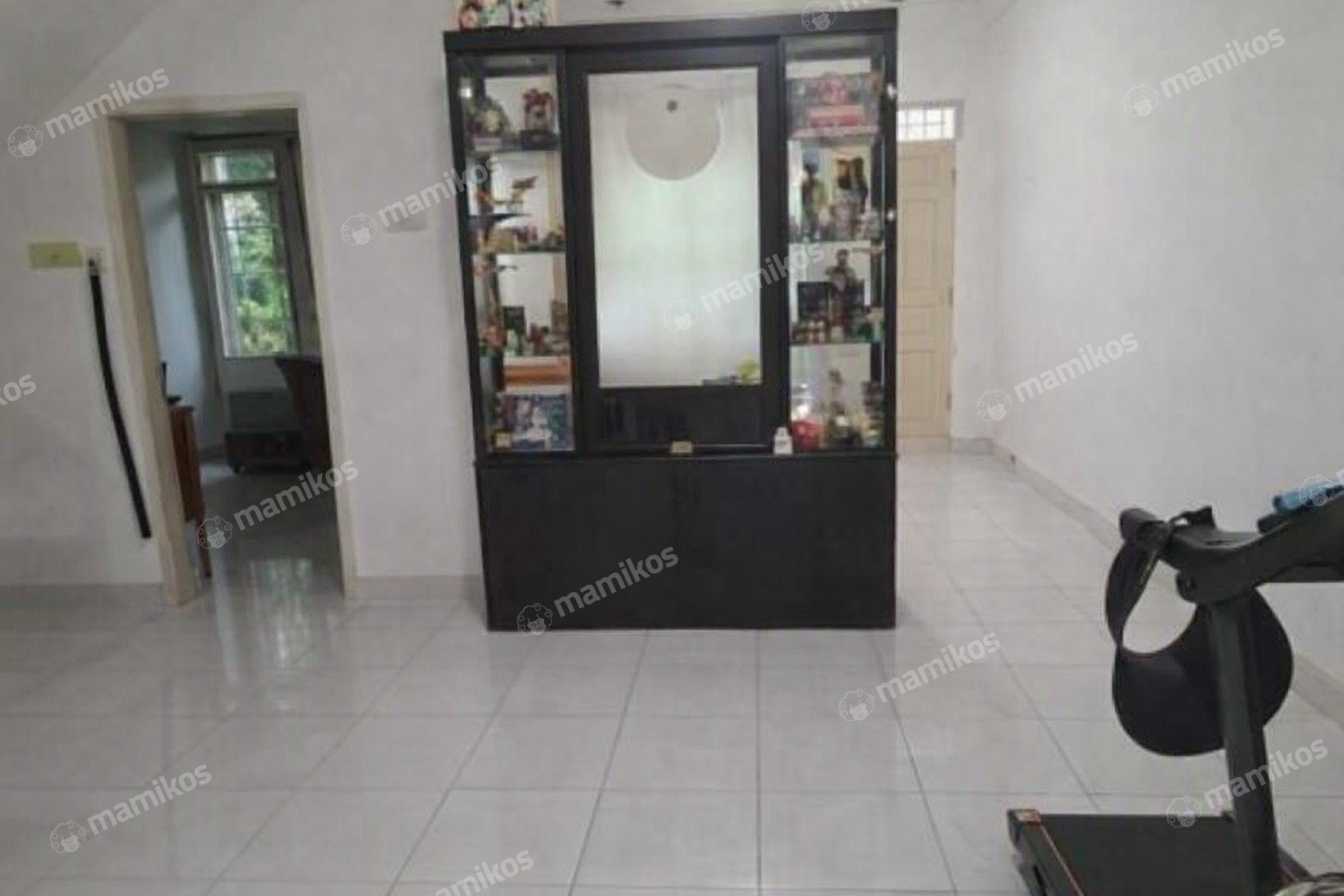 Rumah Sertifikat SHM 4 Kamar Tidur 3 Kamar Mandi Kelapa Gading Jakarta Utara - Photo 4