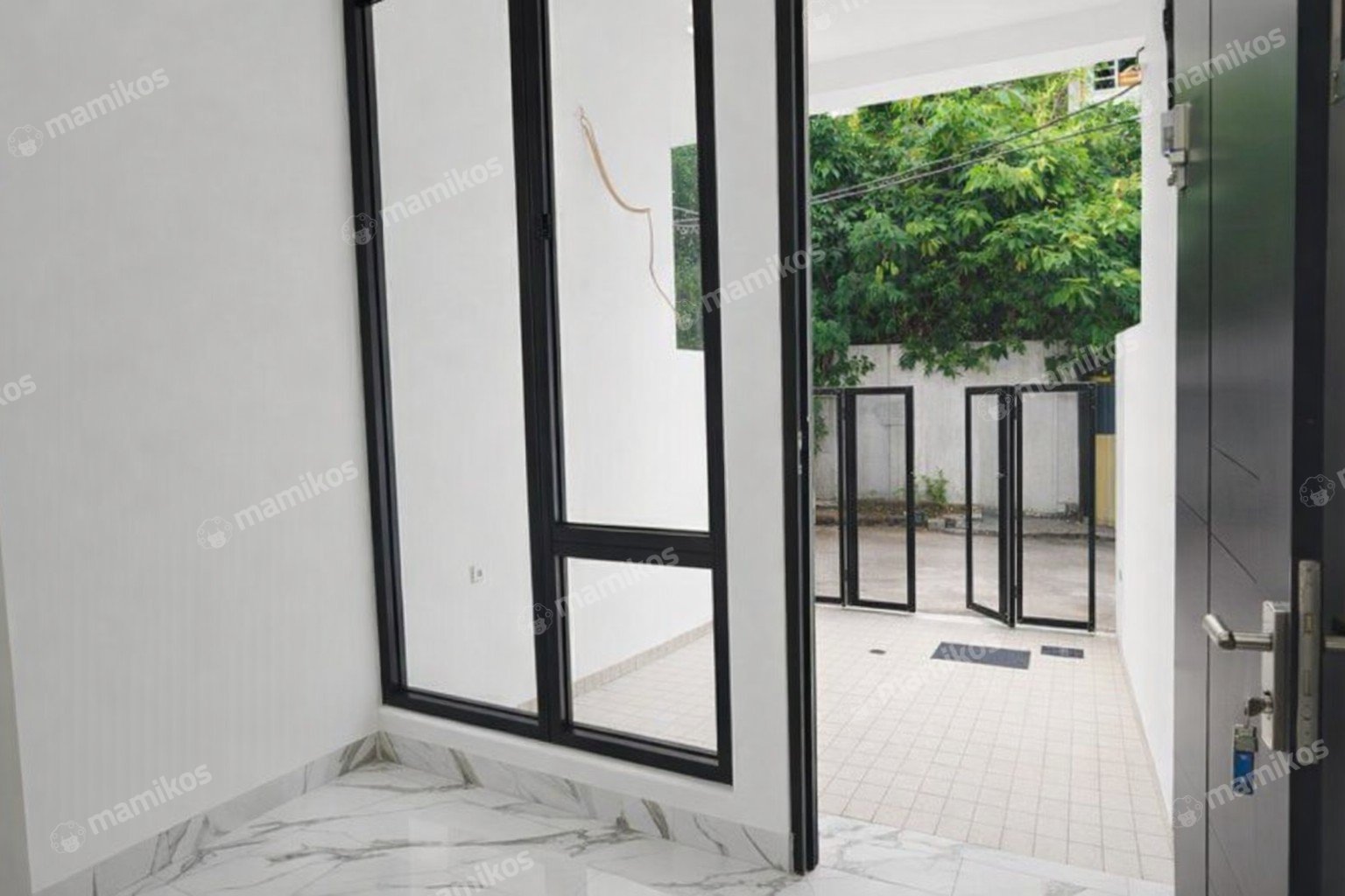 Rumah Baru Sertifikat SHM 3 Kamar Tidur Kedoya Jakarta Barat