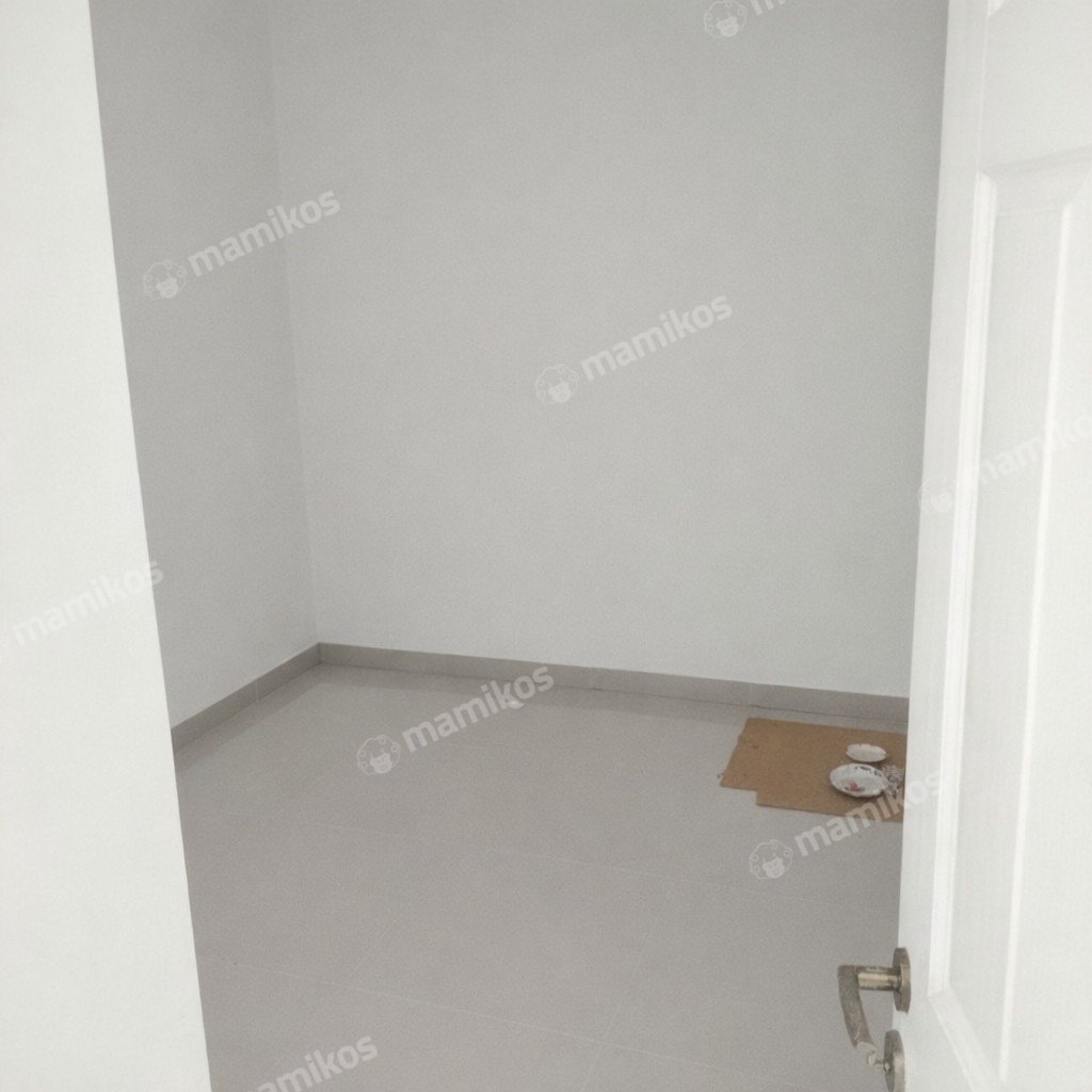 Rumah Sertifikat SHM 4 Kamar Tidur 4 Kamar Mandi Citra Grand Jakarta Timur - Photo 2