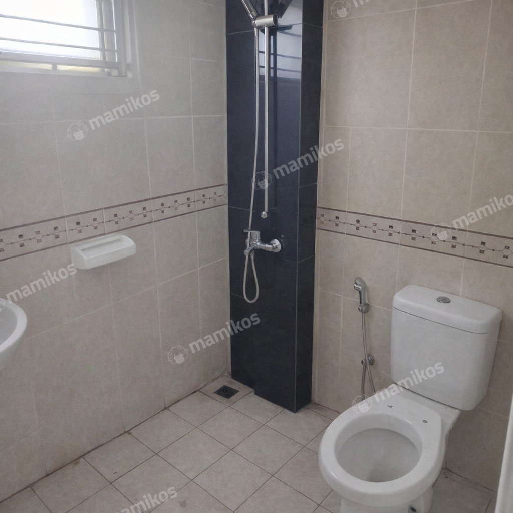 Rumah Sertifikat SHM 4 Kamar Tidur 4 Kamar Mandi Citra Grand Jakarta Timur - Photo 5