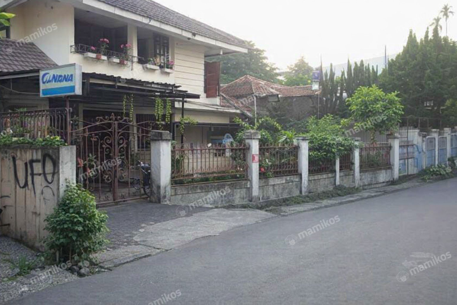 Rumah Sertifikat SHM 4 Kamar Tidur 3 Kamar Mandi Bintaro Jakarta Selatan