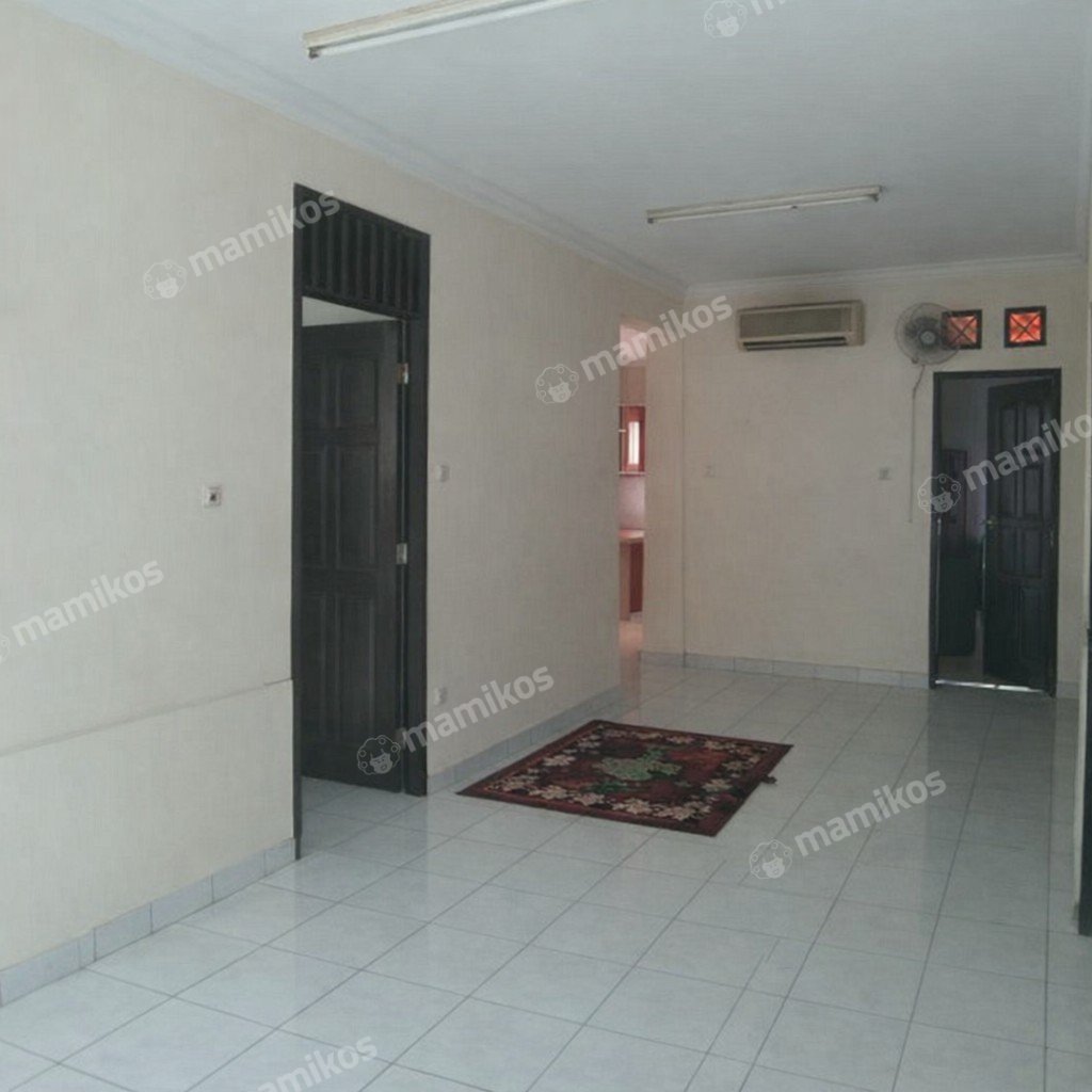 Rumah Sertifikat SHM 1 Lantai Tebet Jakarta Selatan - Photo 2