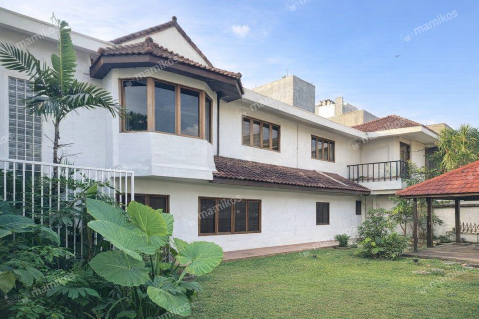 Rumah Sertifikat SHM 5 Kamar Tidur 4 Kamar Mandi Kemang Jakarta Selatan - Photo 3