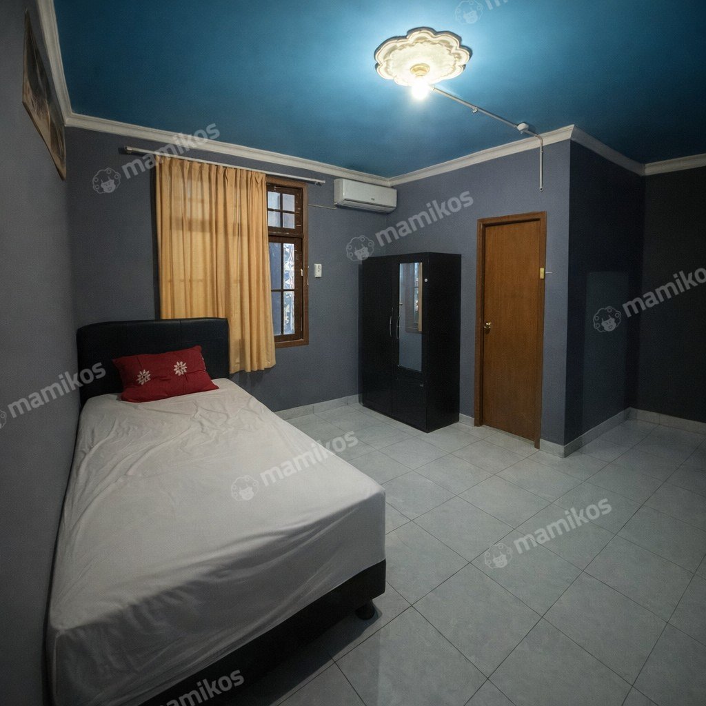Rumah Sertifikat SHM 22 Kamar Tidur 17 Kamar Mandi Cipinang Jakarta Timur - Photo 3