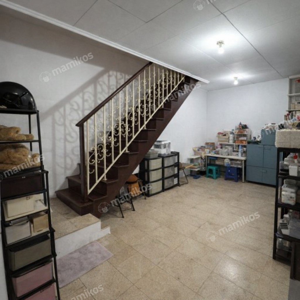 Rumah Sertifikat SHM 4 Kamar Tidur 1 Kamar Mandi Tanjung Duren Jakarta Barat - Photo 2