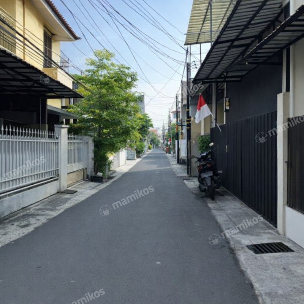 Rumah Sertifikat SHM 4 Kamar Tidur 1 Kamar Mandi Tanjung Duren Jakarta Barat - Photo 5