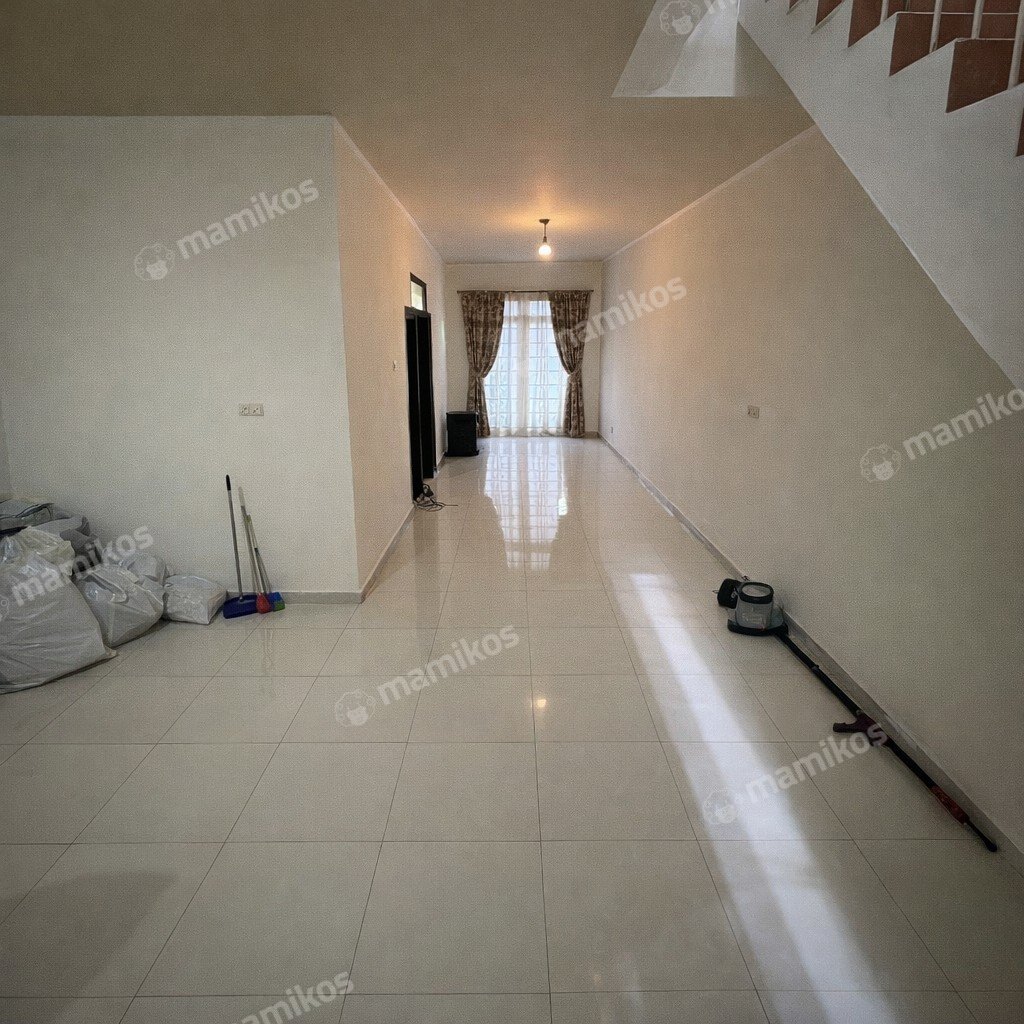 Rumah Sertifikat SHM 4 Kamar Tidur 4 Kamar Mandi Taman Ratu Jakarta Barat - Photo 4