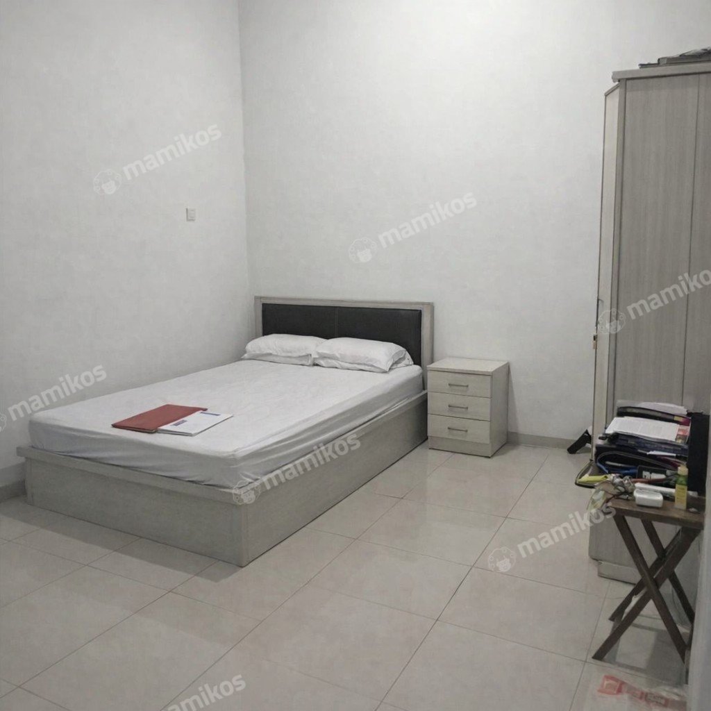 Rumah Sertifikat SHM 6 Kamar Tidur 5 Kamar Mandi Tomang Jakarta Barat - Photo 4