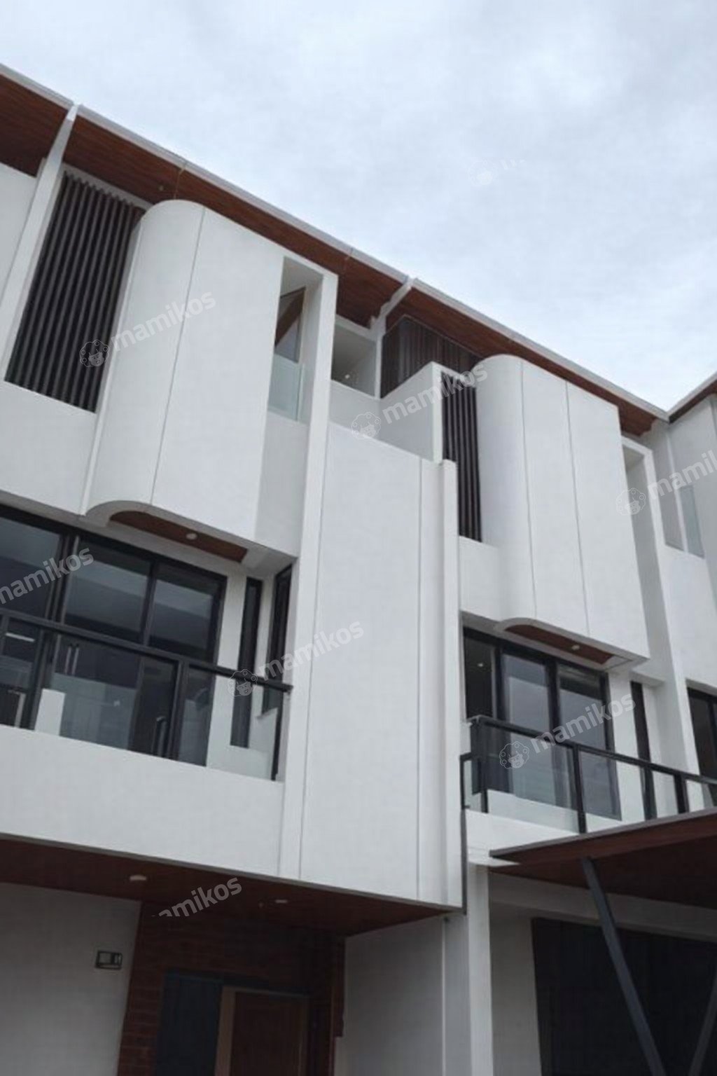 Rumah Sertifikat SHM 4 Kamar Tidur 4 Kamar Mandi Utan Kayu Jakarta Timur - Photo 2
