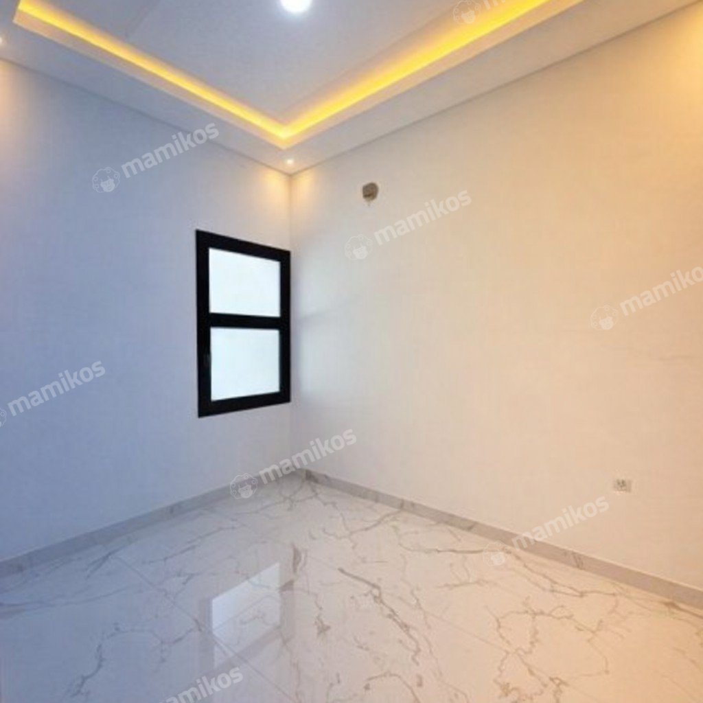 Rumah Sertifikat SHM 4 Kamar Tidur 4 Kamar Mandi Utan Kayu Jakarta Timur - Photo 5