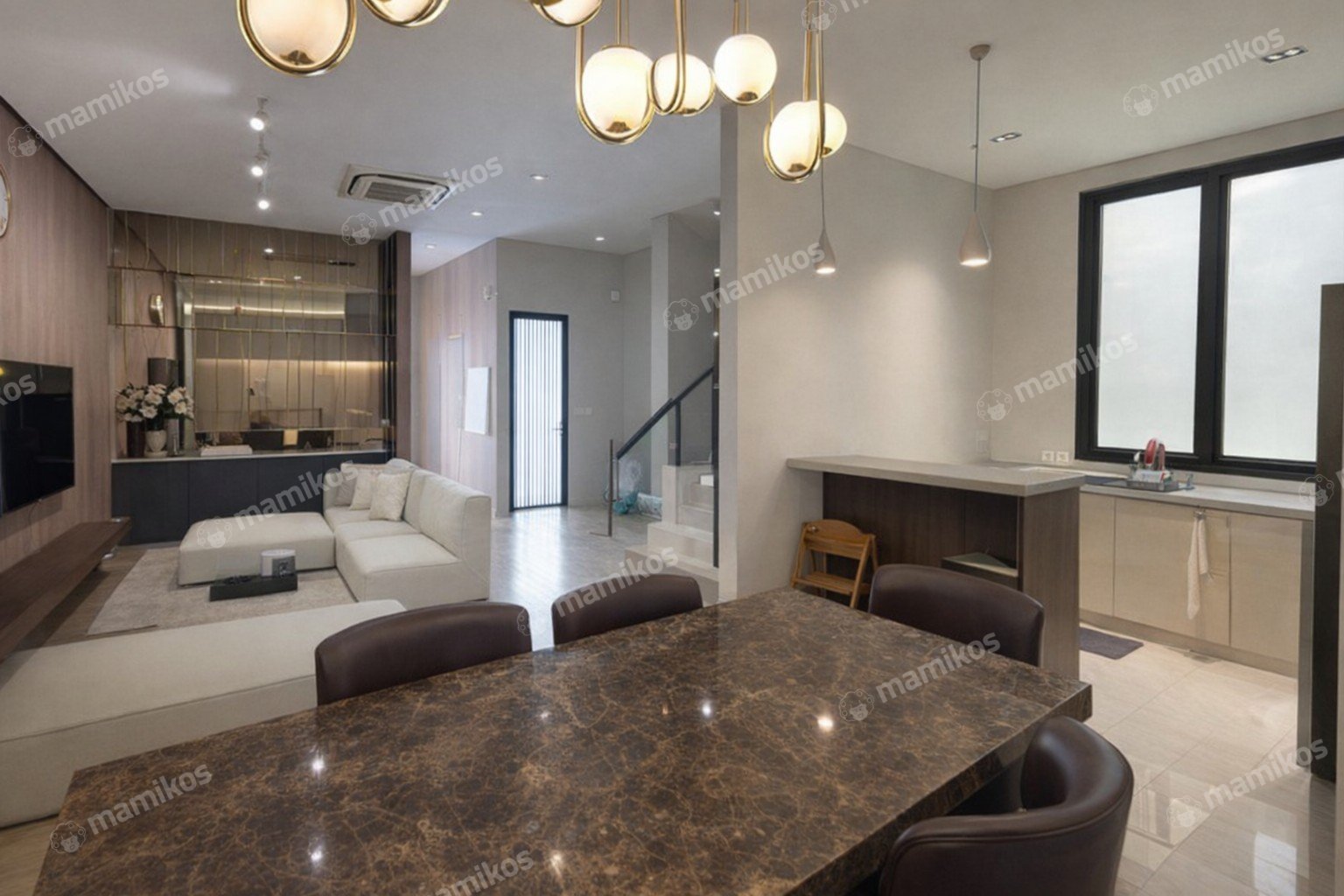 Rumah Sertifikat SHM 3 Kamar Tidur 3 Kamar Mandi Pantai Indah Kapuk Jakarta Utara