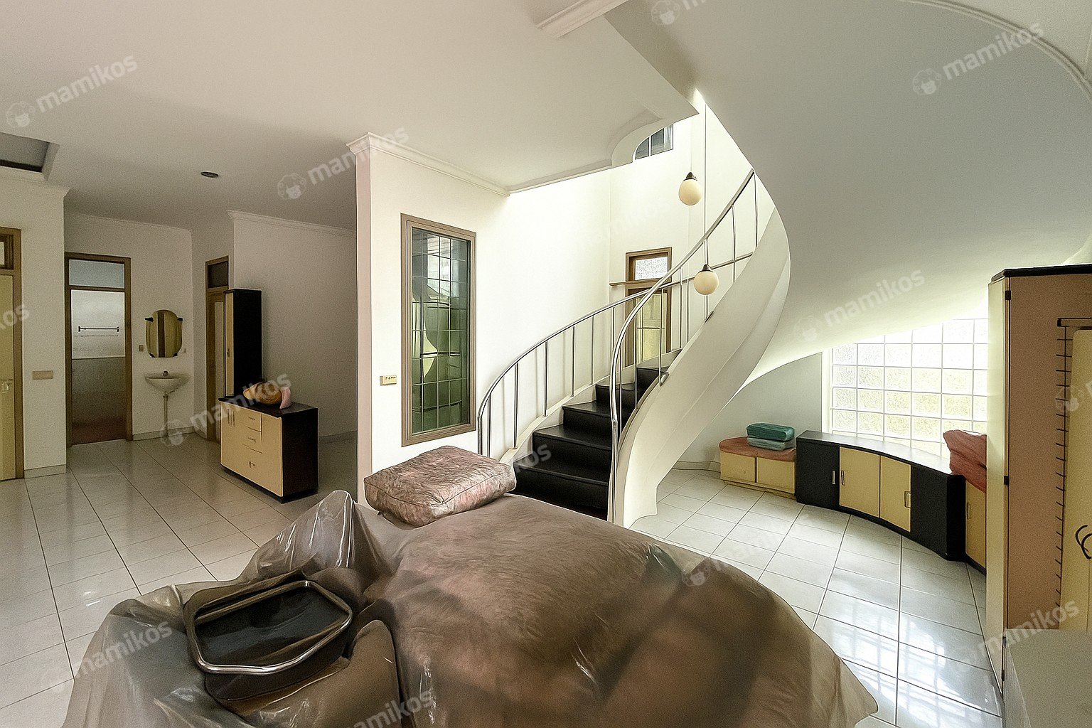 Rumah Sertifikat SHM 5 Kamar Tidur 3 Kamar Mandi Citra Garden Jakarta Barat
