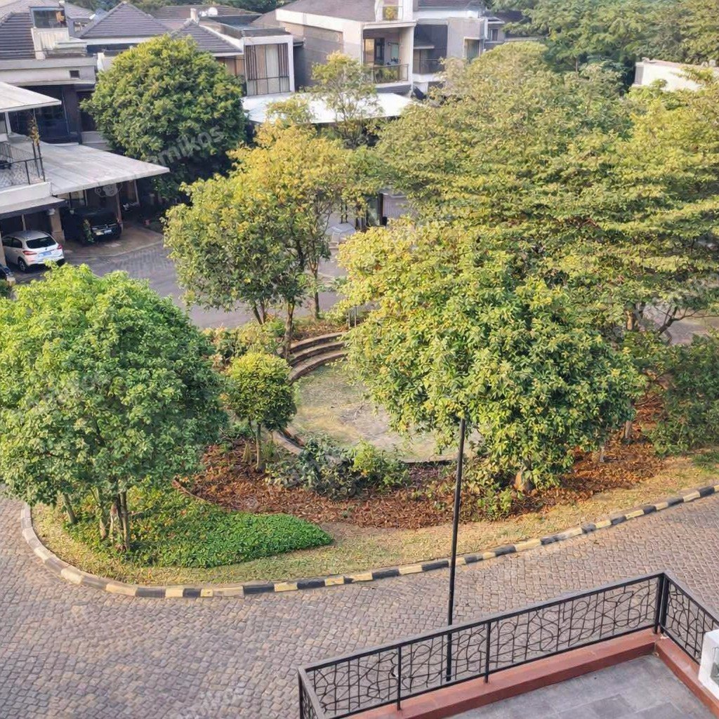 Rumah Sertifikat SHM 6 Kamar Tidur 5 Kamar Mandi Cengkareng Jakarta Barat - Photo 2