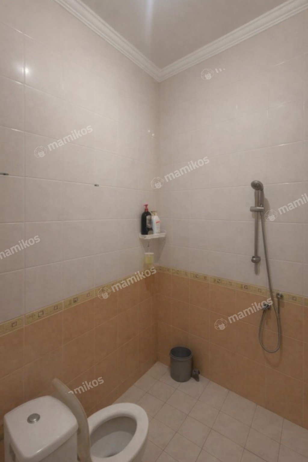 Rumah Sertifikat HGB 4 Kamar Tidur 2 Kamar Mandi Raffles Hills Jakarta Timur - Photo 3